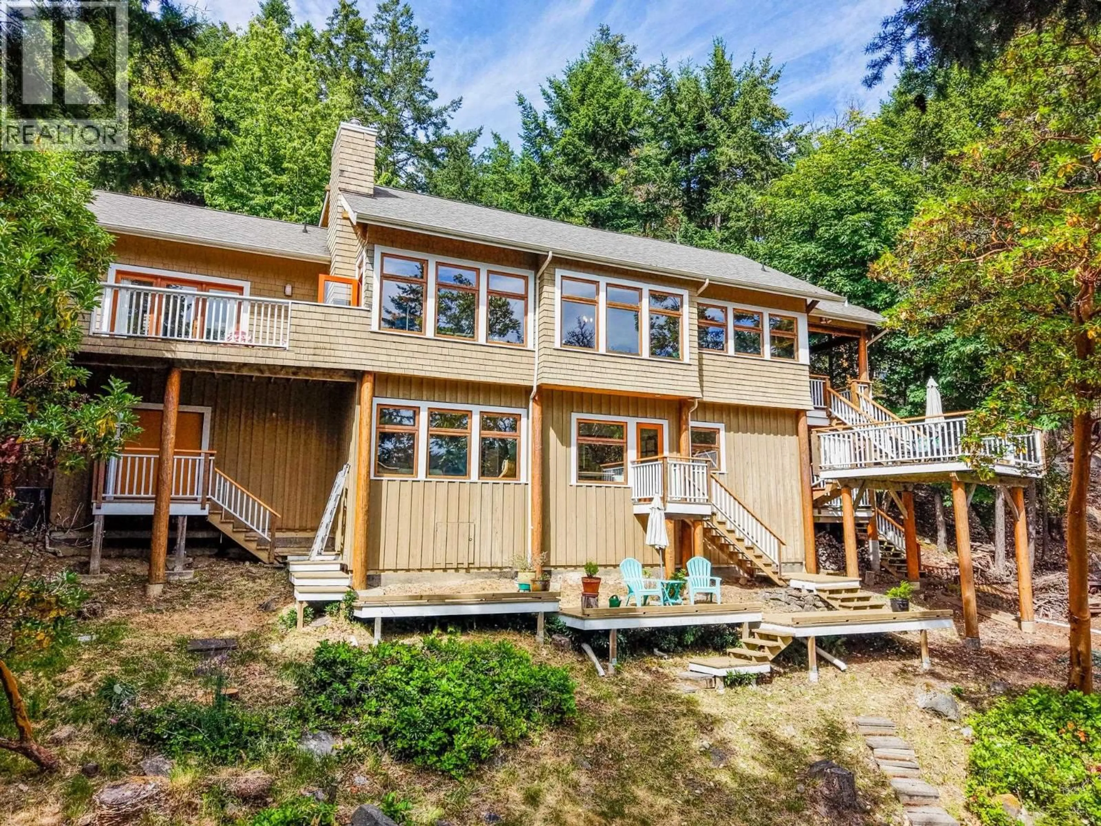 Home with vinyl exterior material, water/lake/river/ocean view for 6608 RAZOR POINT ROAD, Pender Island British Columbia V0N2M1