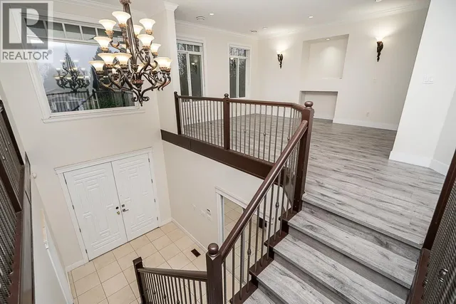 3701 LINCOLN AVENUE, Coquitlam 5