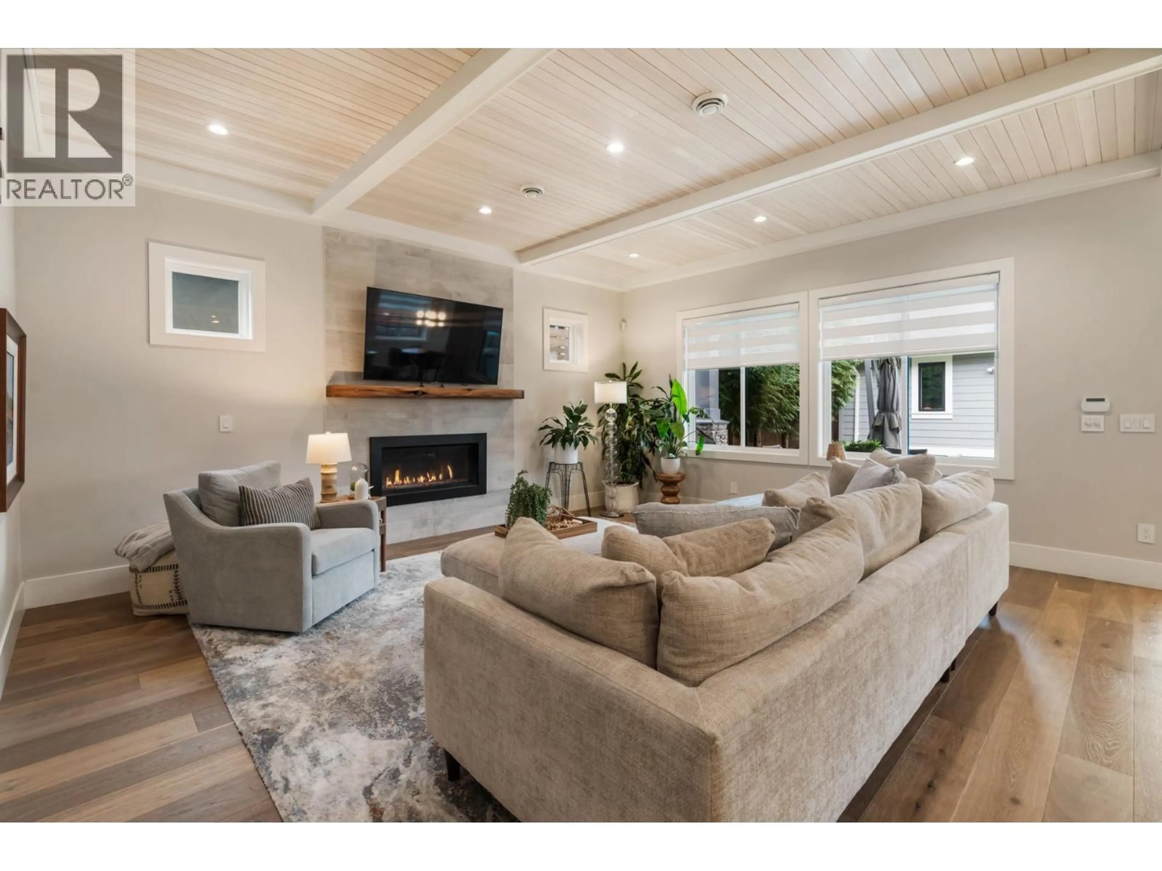 Living room with furniture, unknown for 1745 ENDERBY AVENUE, Delta British Columbia V4L1S9