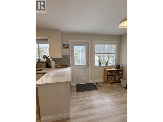 1184 GLENAYRE DRIVE, Port Moody 4