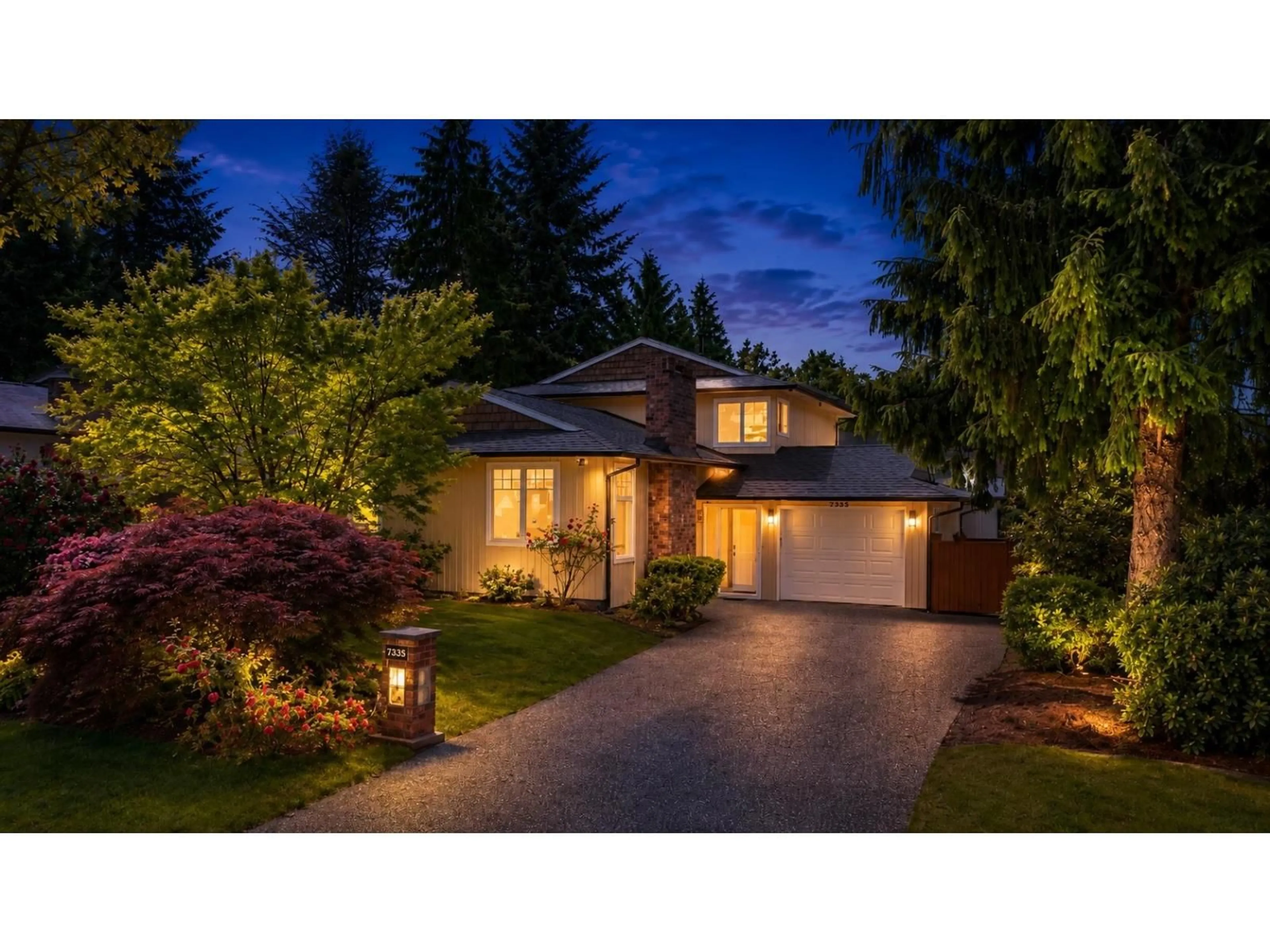 Unknown for 7335 141A STREET, Surrey British Columbia V3W7L2