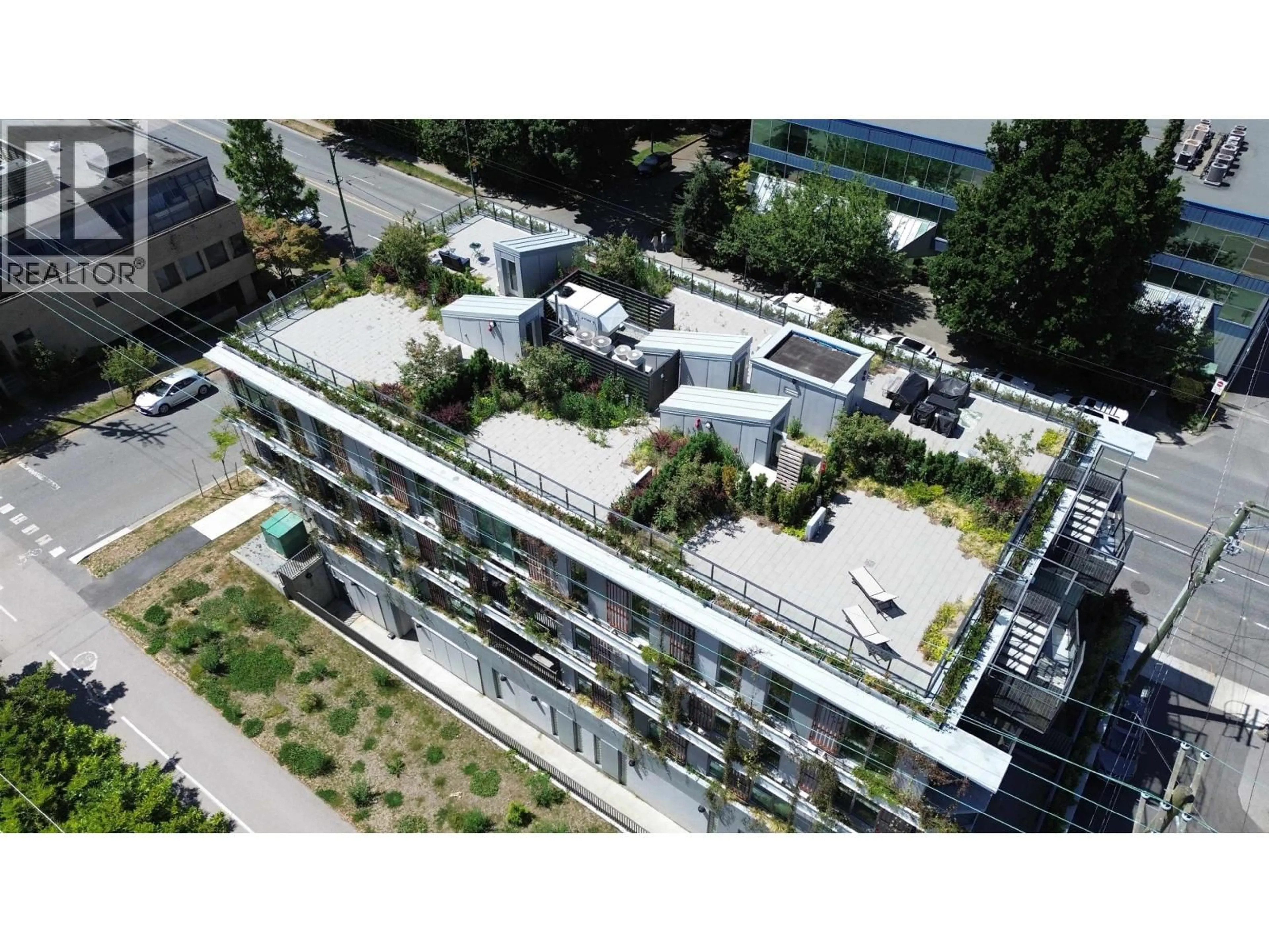 A pic from outside/outdoor area/front of a property/back of a property/a pic from drone, city buildings view from balcony for 204 - 2888 ARBUTUS STREET, Vancouver British Columbia V6J0J1