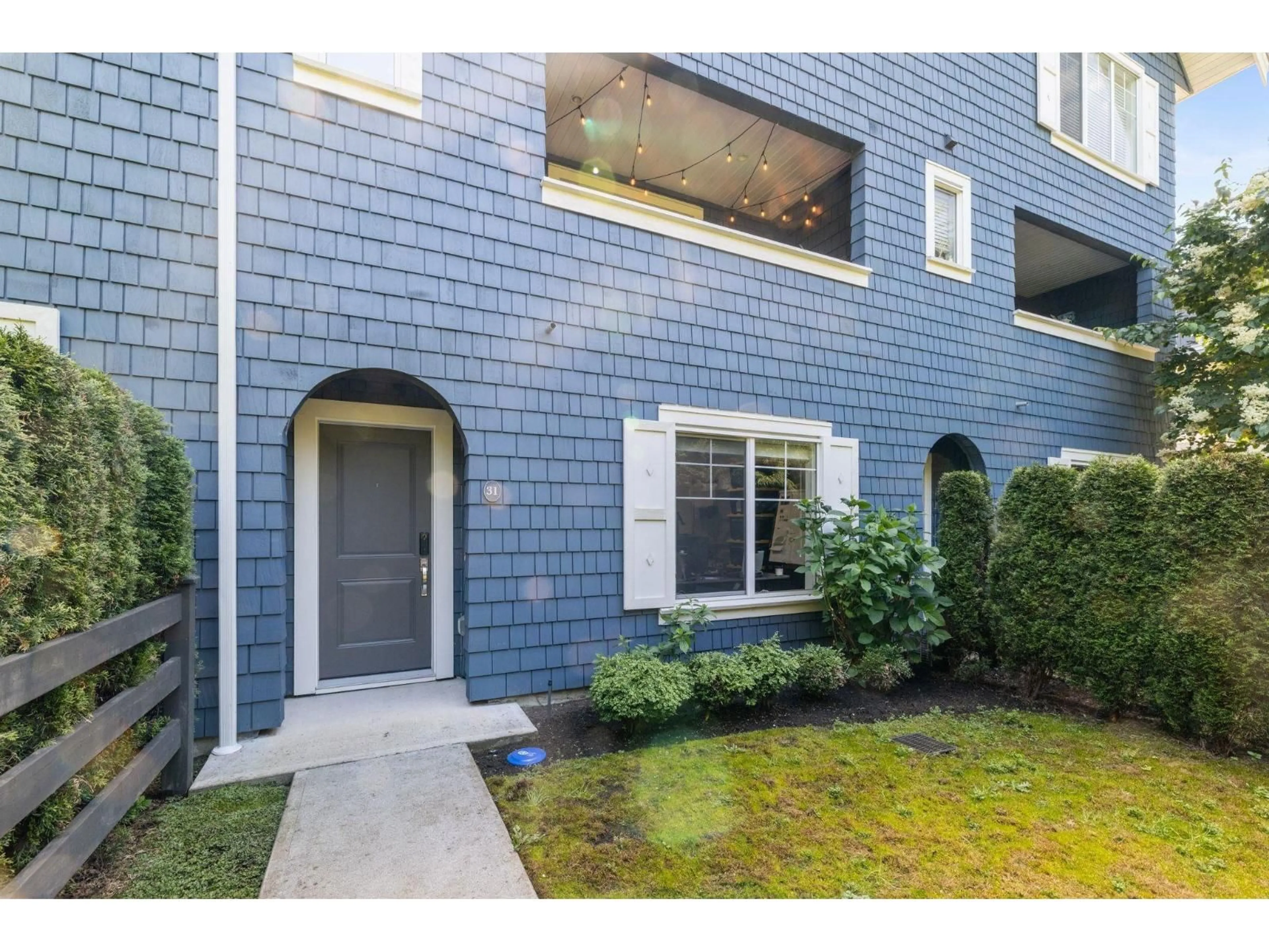 Unknown for 31 - 16357 15 AVENUE, Surrey British Columbia V4A0C2