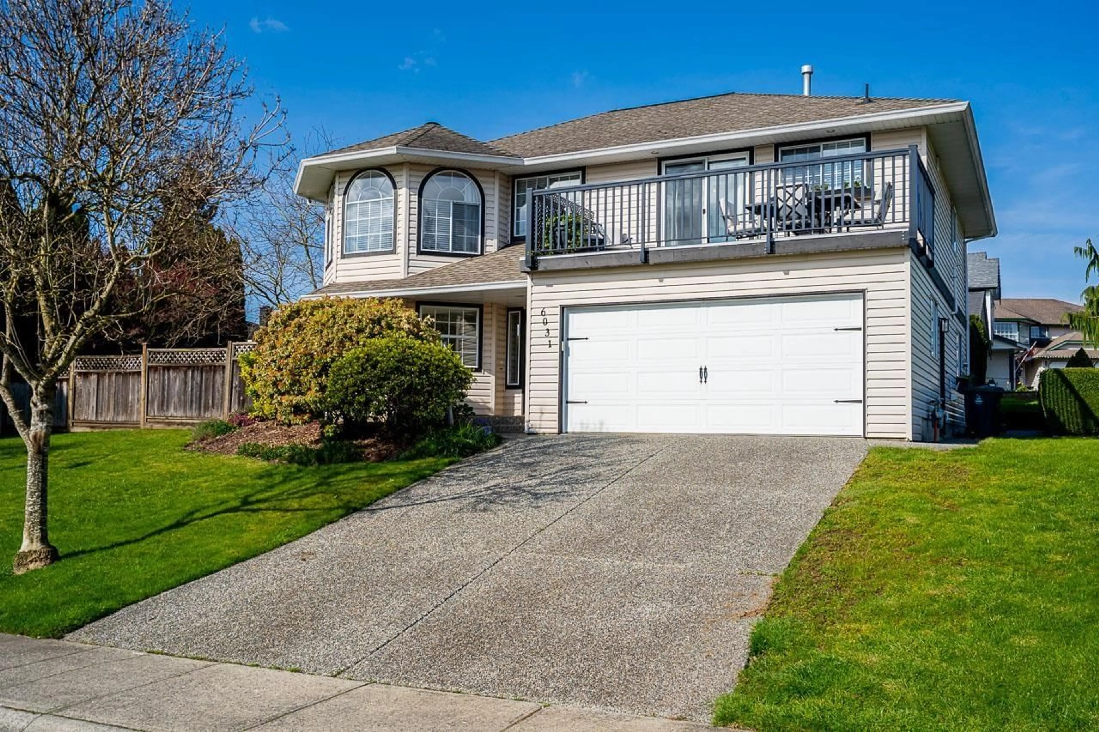 Home with vinyl exterior material, street for 6031 189A STREET, Surrey British Columbia V3S8A3