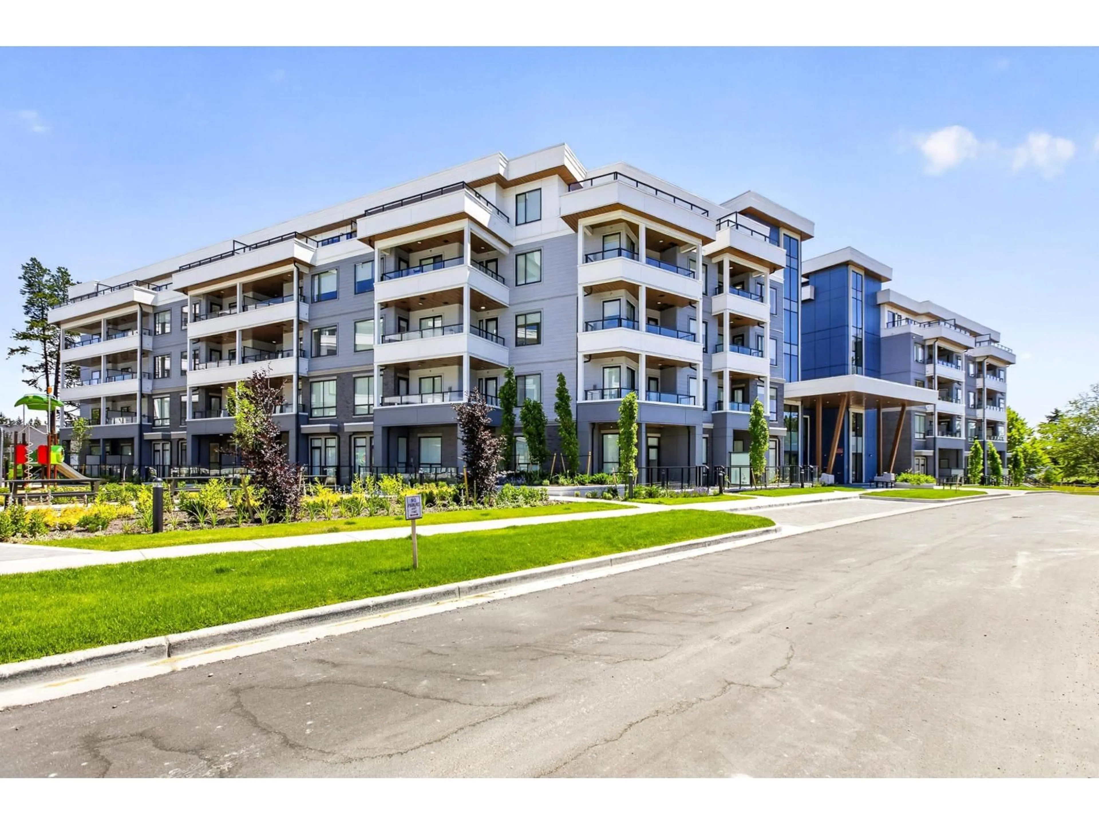 Unknown for 220 - 6220 GOOSEBERRY DRIVE, Surrey British Columbia V3S0C7