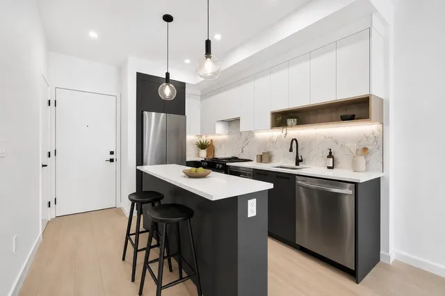 220 - 6220 GOOSEBERRY DRIVE, Surrey 5