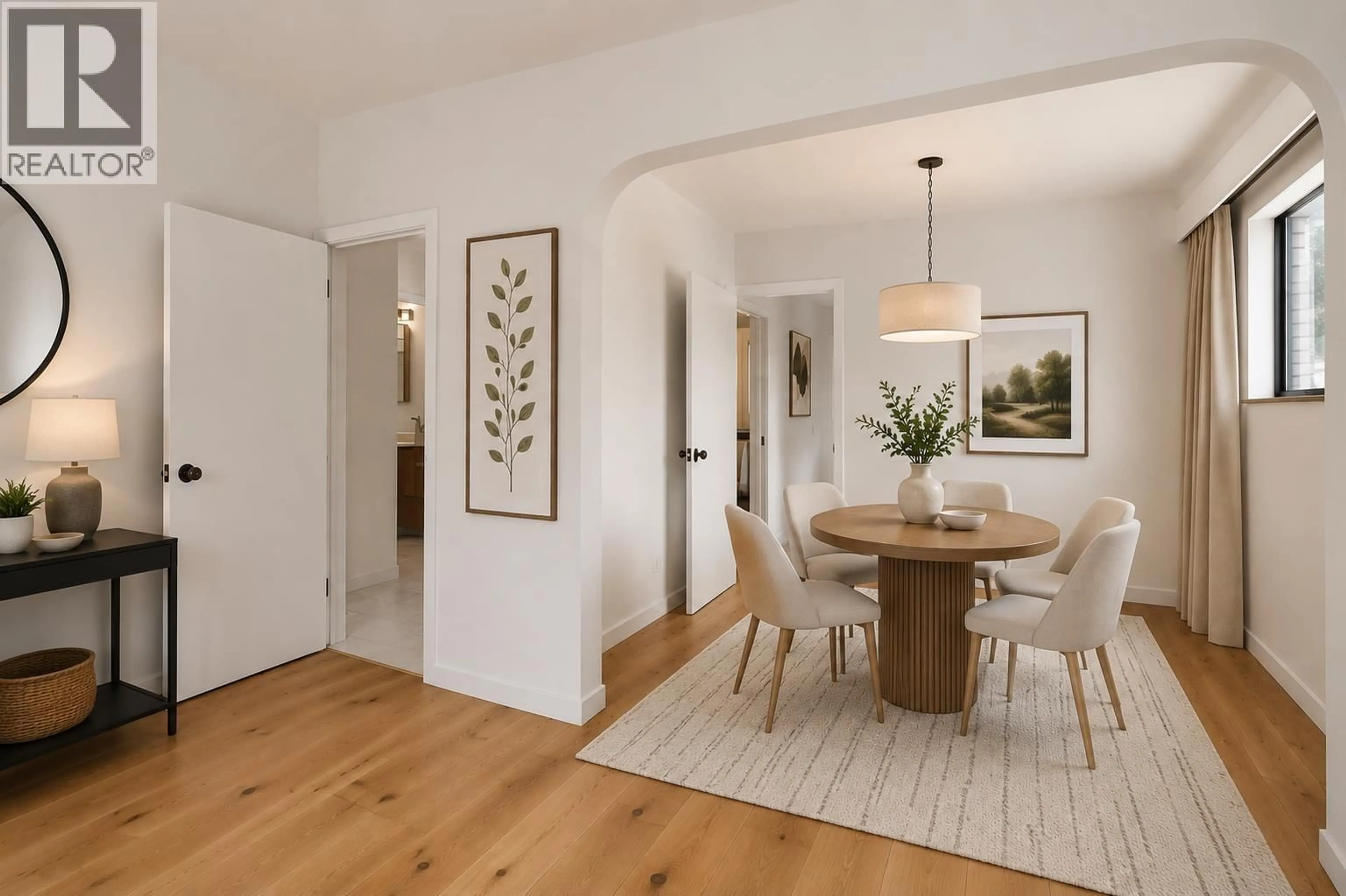 Dining room, wood/laminate floor for 2546 NAPIER STREET, Vancouver British Columbia V5K2W5