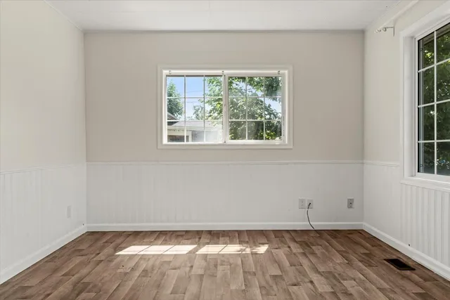 45399 WELLINGTON AVENUE, Chilliwack 5