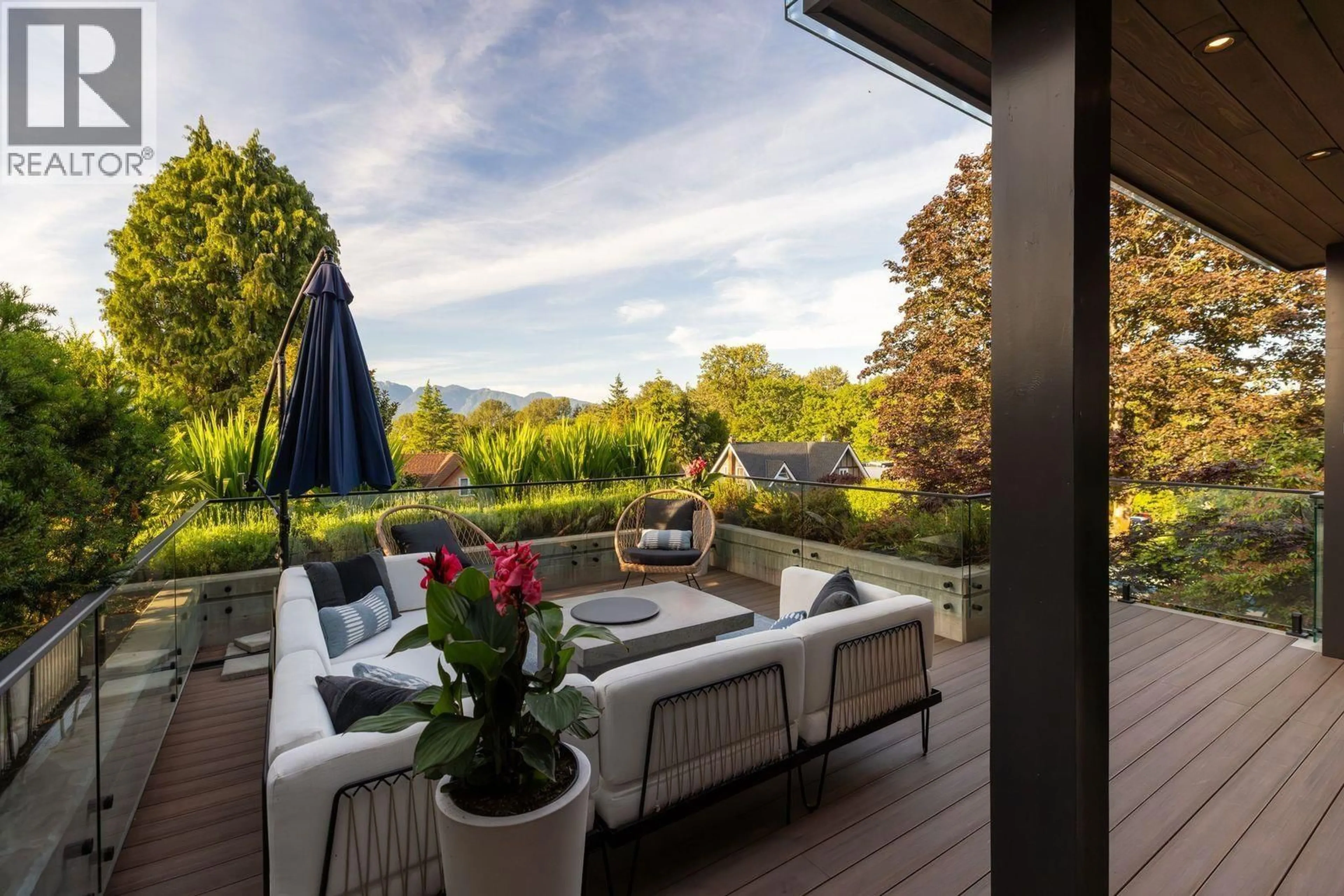 Patio, water/lake/river/ocean view for 4328 LOCARNO CRESCENT, Vancouver British Columbia V6R1G3