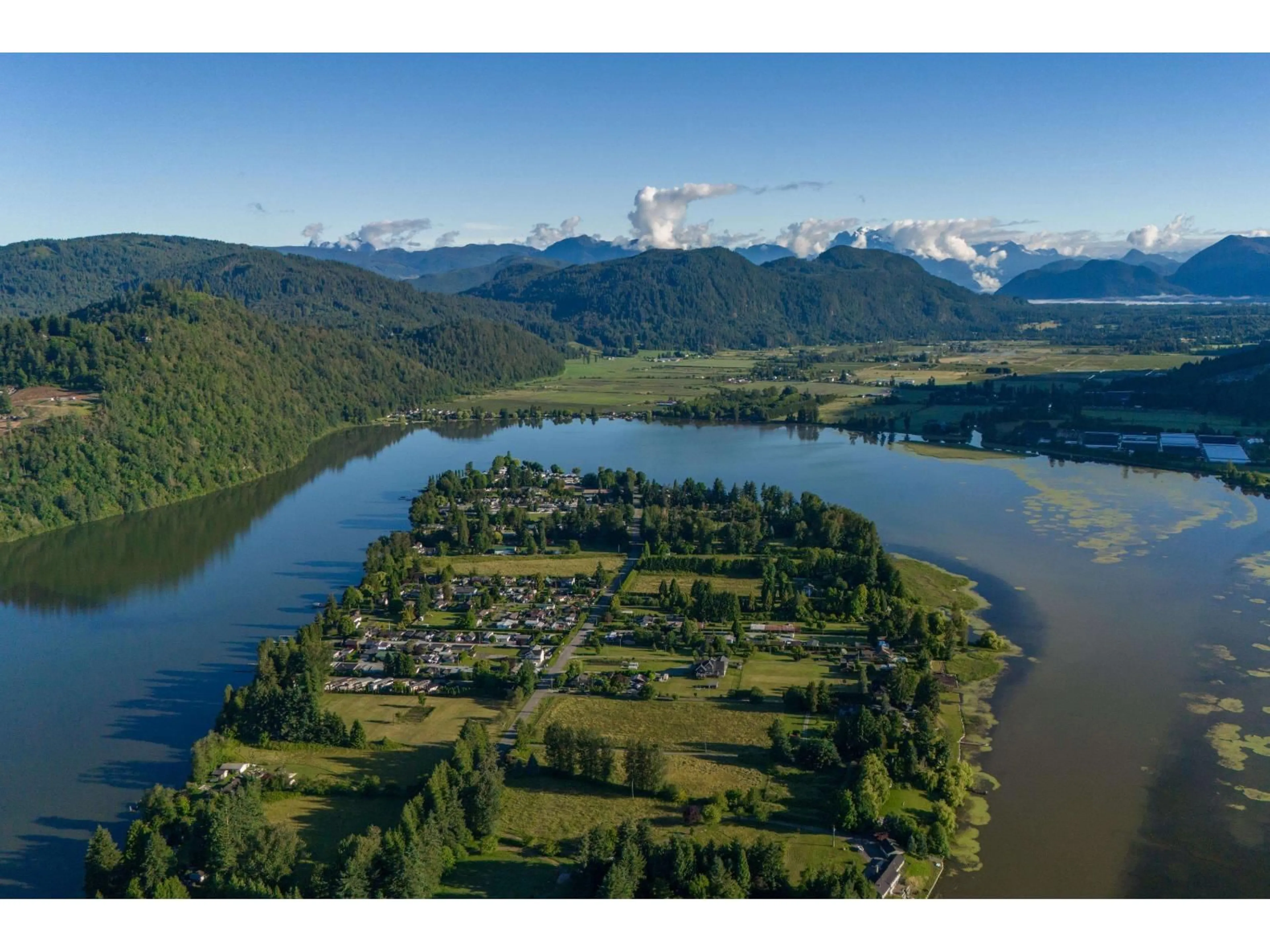 A pic from outside/outdoor area/front of a property/back of a property/a pic from drone, water/lake/river/ocean view for 9172 SHOOK ROAD, Mission British Columbia V2V7M1