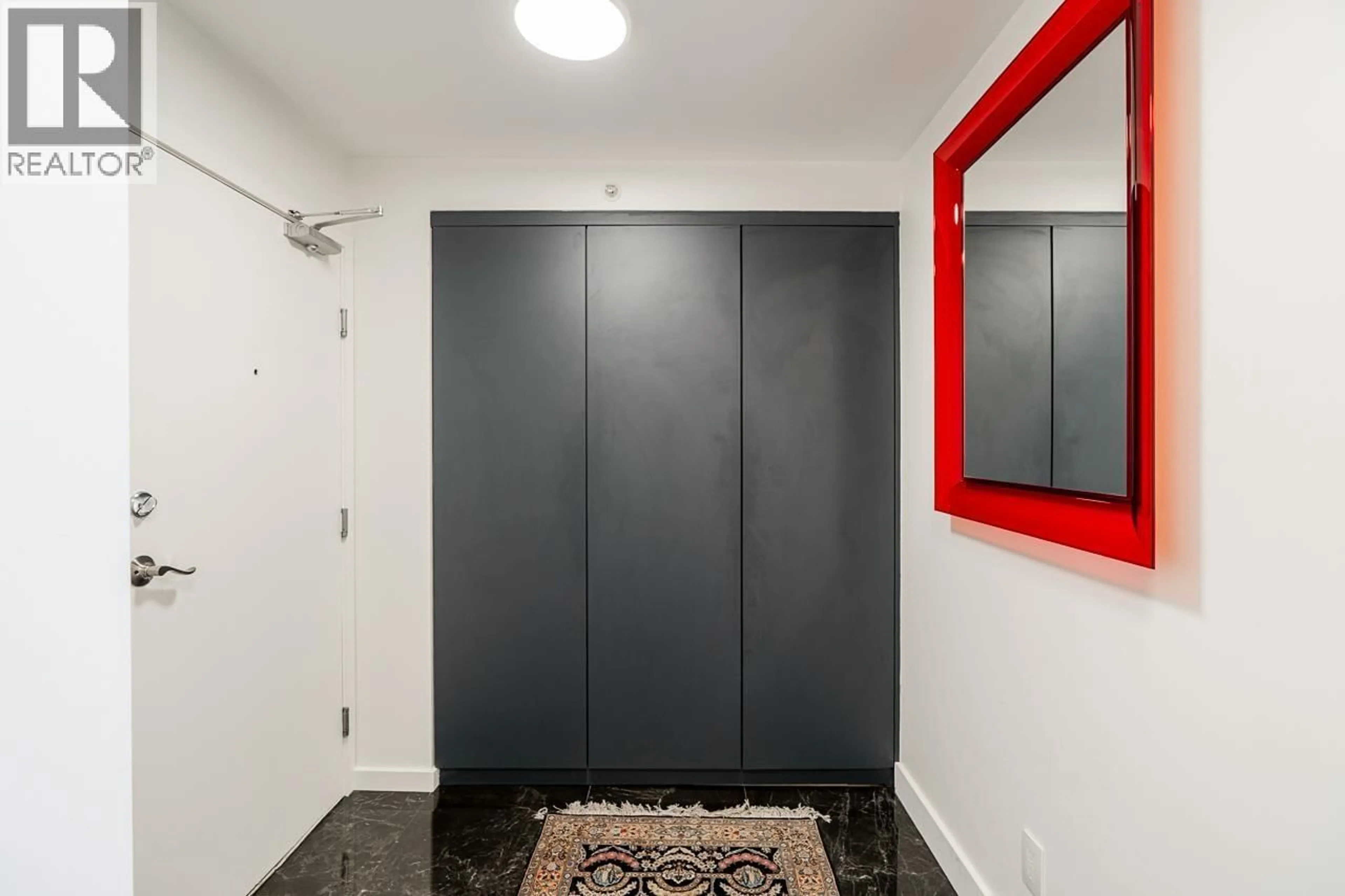 Indoor entryway for 1202 - 1495 RICHARDS STREET, Vancouver British Columbia V6Z3E3