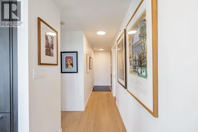 1202 - 1495 RICHARDS STREET, Vancouver 4
