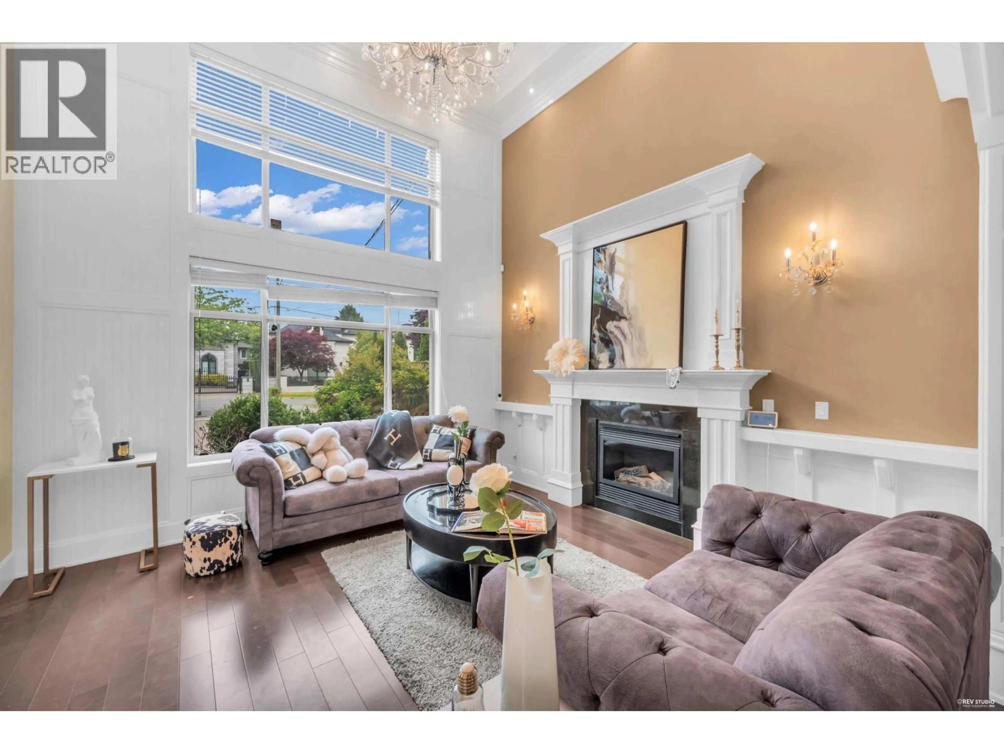 Living room with furniture, unknown for 9420 PIERMOND ROAD, Richmond British Columbia V7E1M9