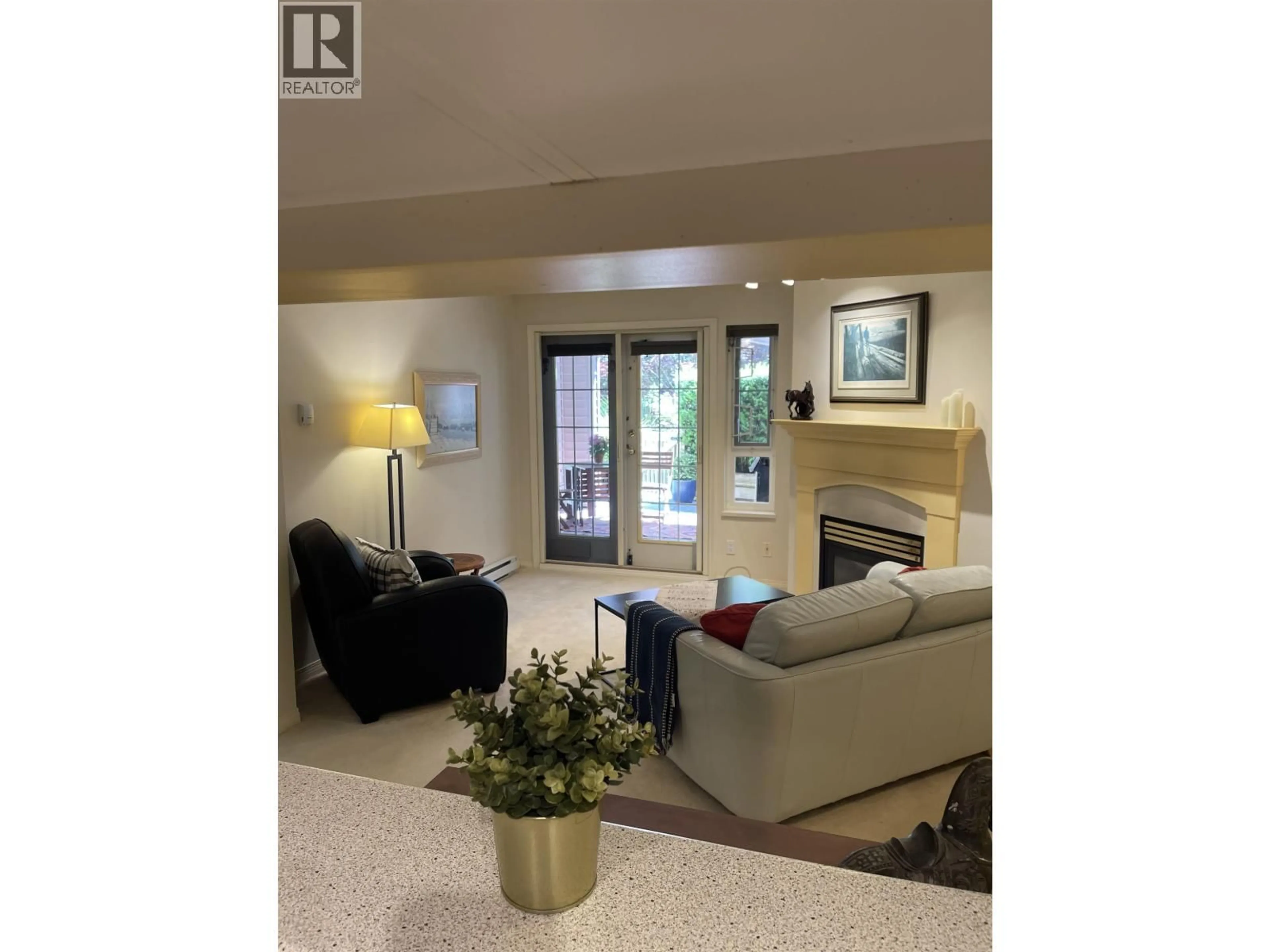 Living room with furniture, unknown for 122 - 5500 ANDREWS ROAD, Richmond British Columbia V7E6M9