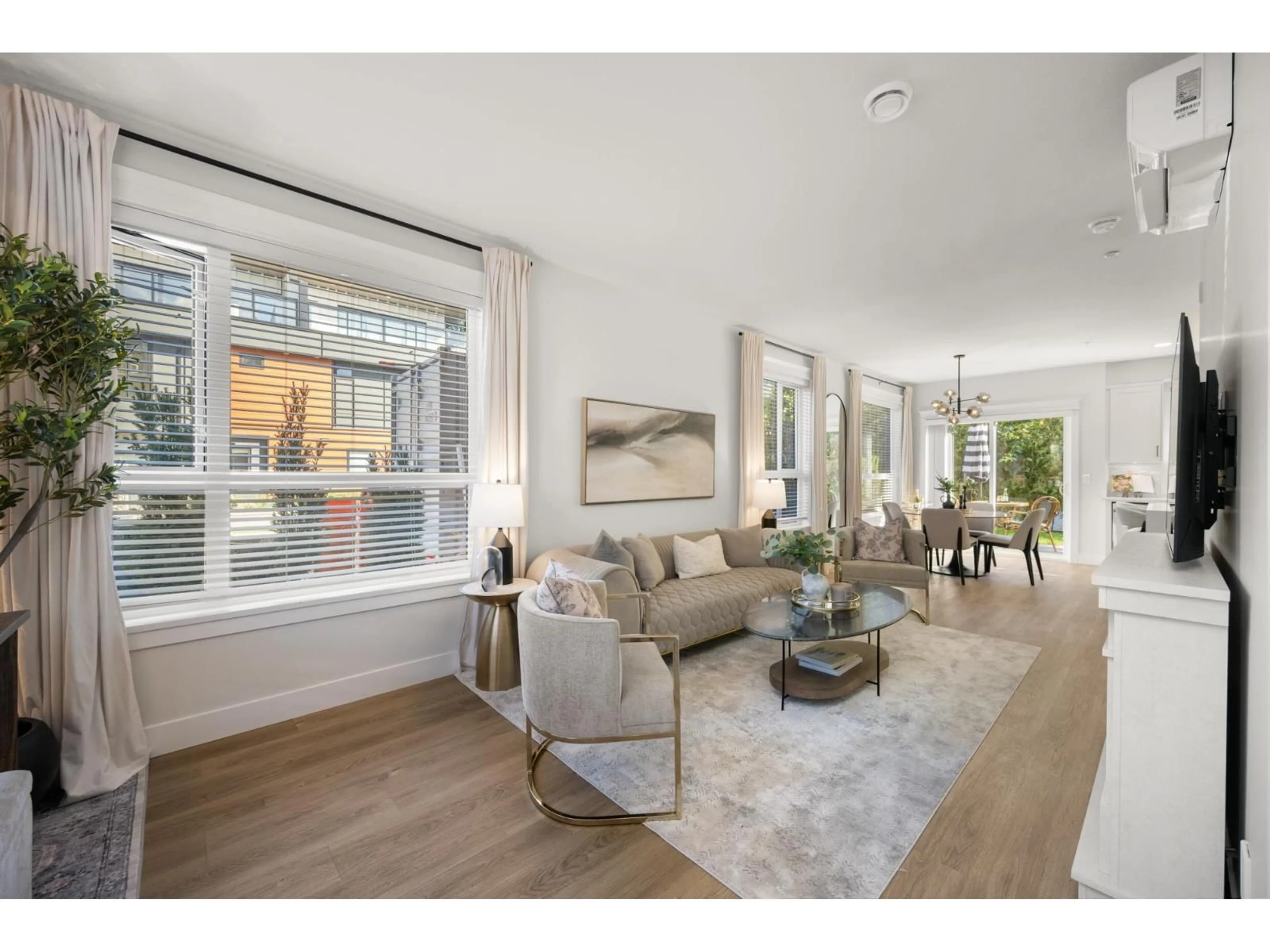 Living room with furniture, unknown for 8 - 20926 83 AVENUE, Langley British Columbia V2Y3Y9