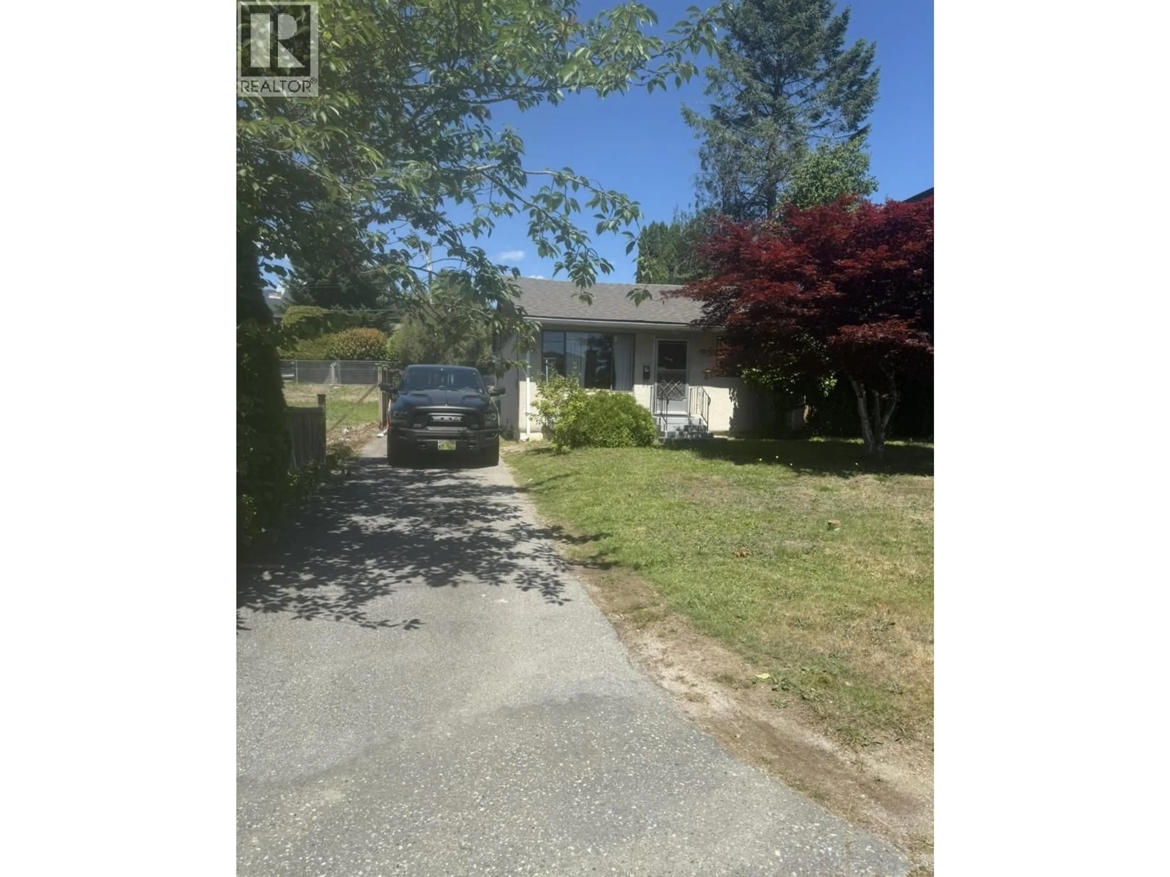 Unknown for 446 16TH STREET, North Vancouver British Columbia V7L2T5
