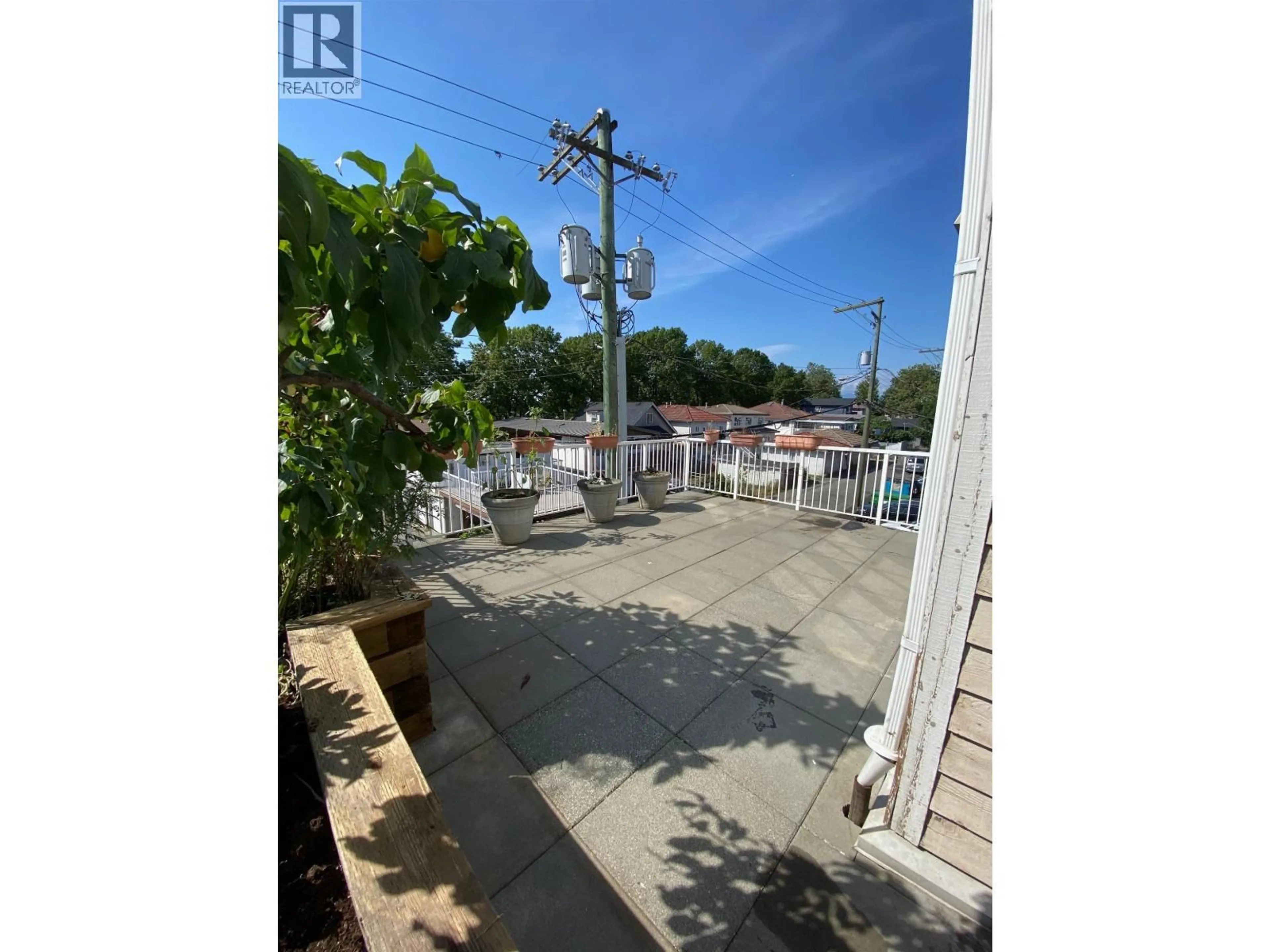 Patio, street for 210 - 6991 VICTORIA DRIVE, Vancouver British Columbia V5P3Y7