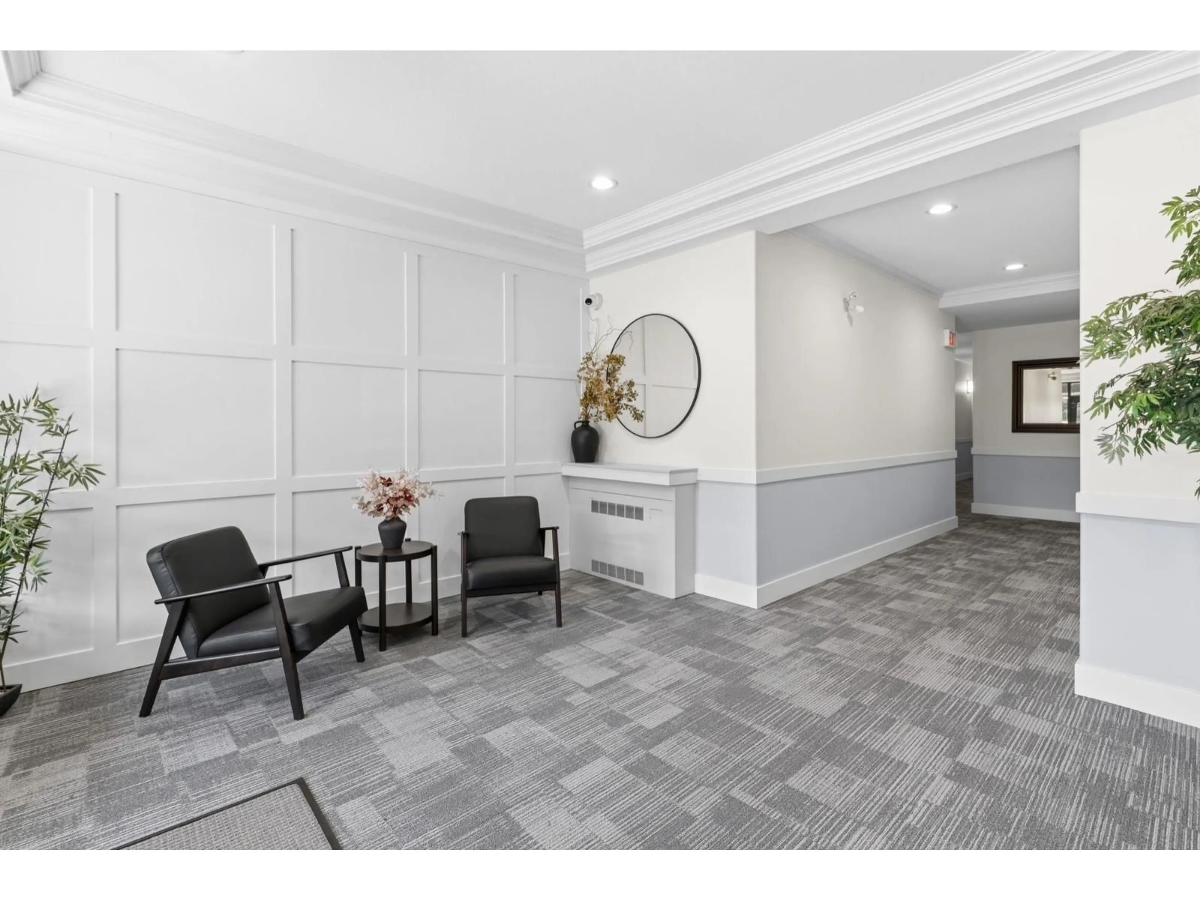 Unknown for 201 - 15169 BUENA VISTA AVENUE, White Rock British Columbia V4B1Y2