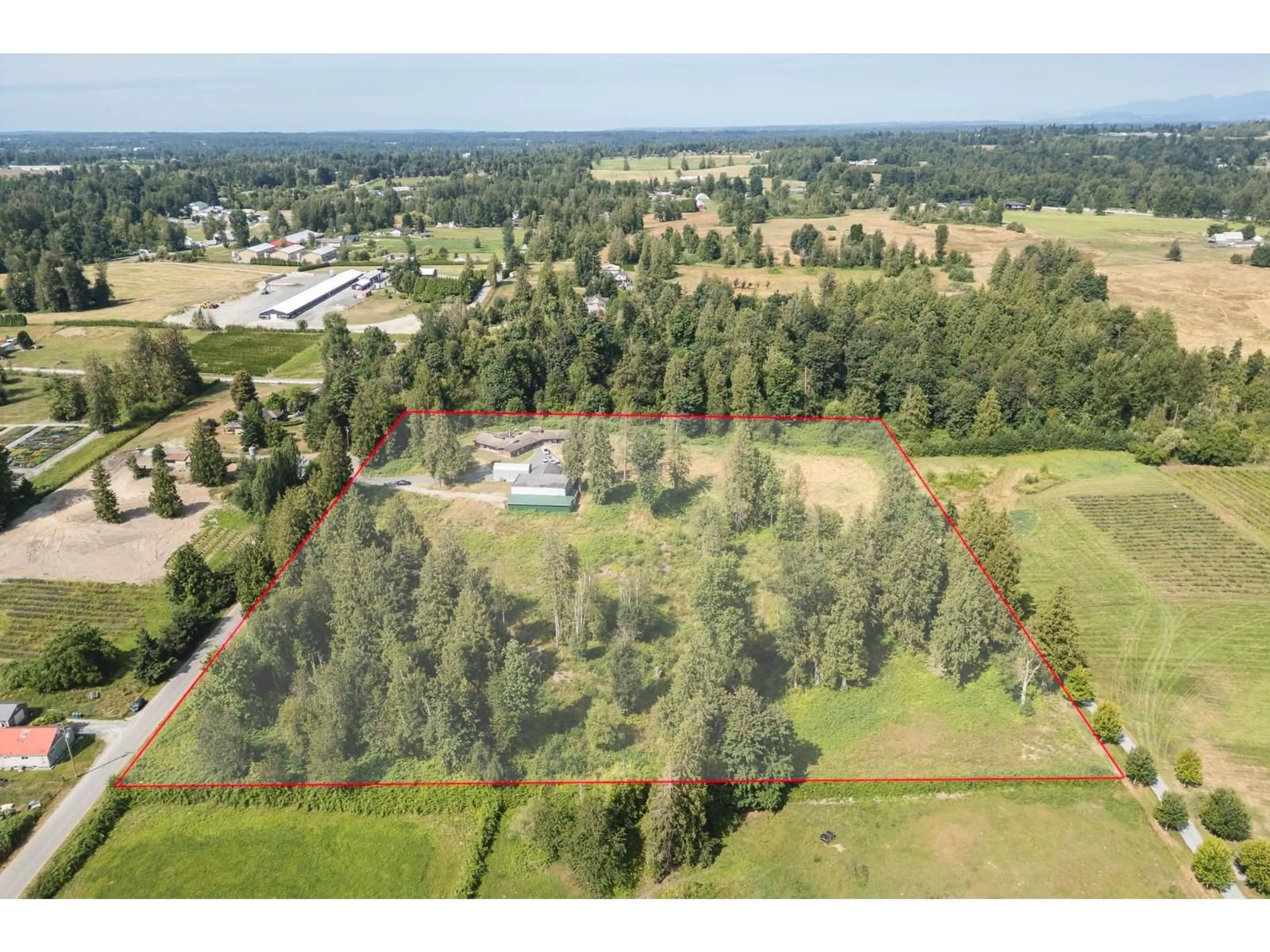 A pic from outside/outdoor area/front of a property/back of a property/a pic from drone, forest/trees view for 30211 BURGESS AVENUE, Abbotsford British Columbia V4X1V5