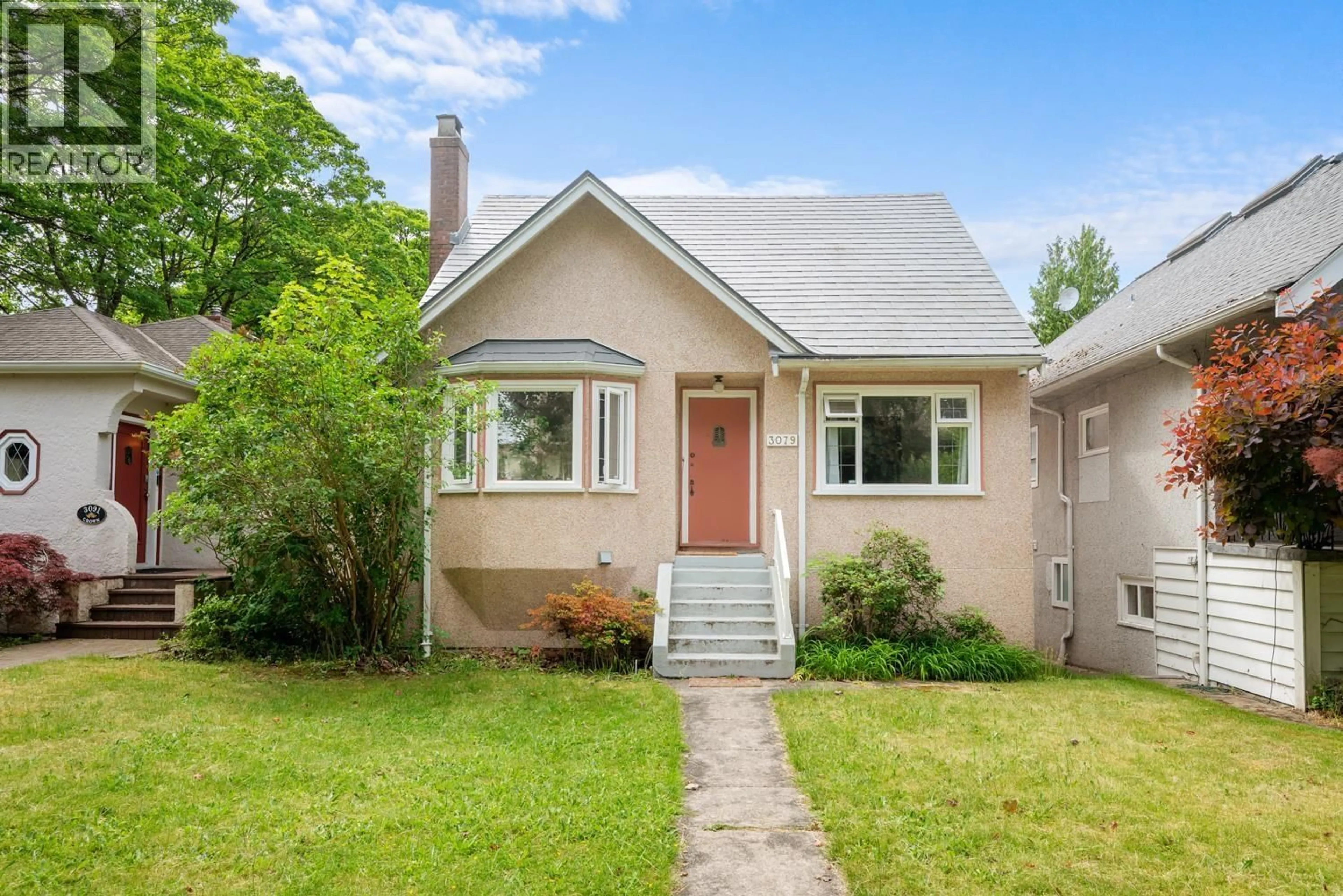 Home with vinyl exterior material, street for 3079 CROWN STREET, Vancouver British Columbia V6R3W4