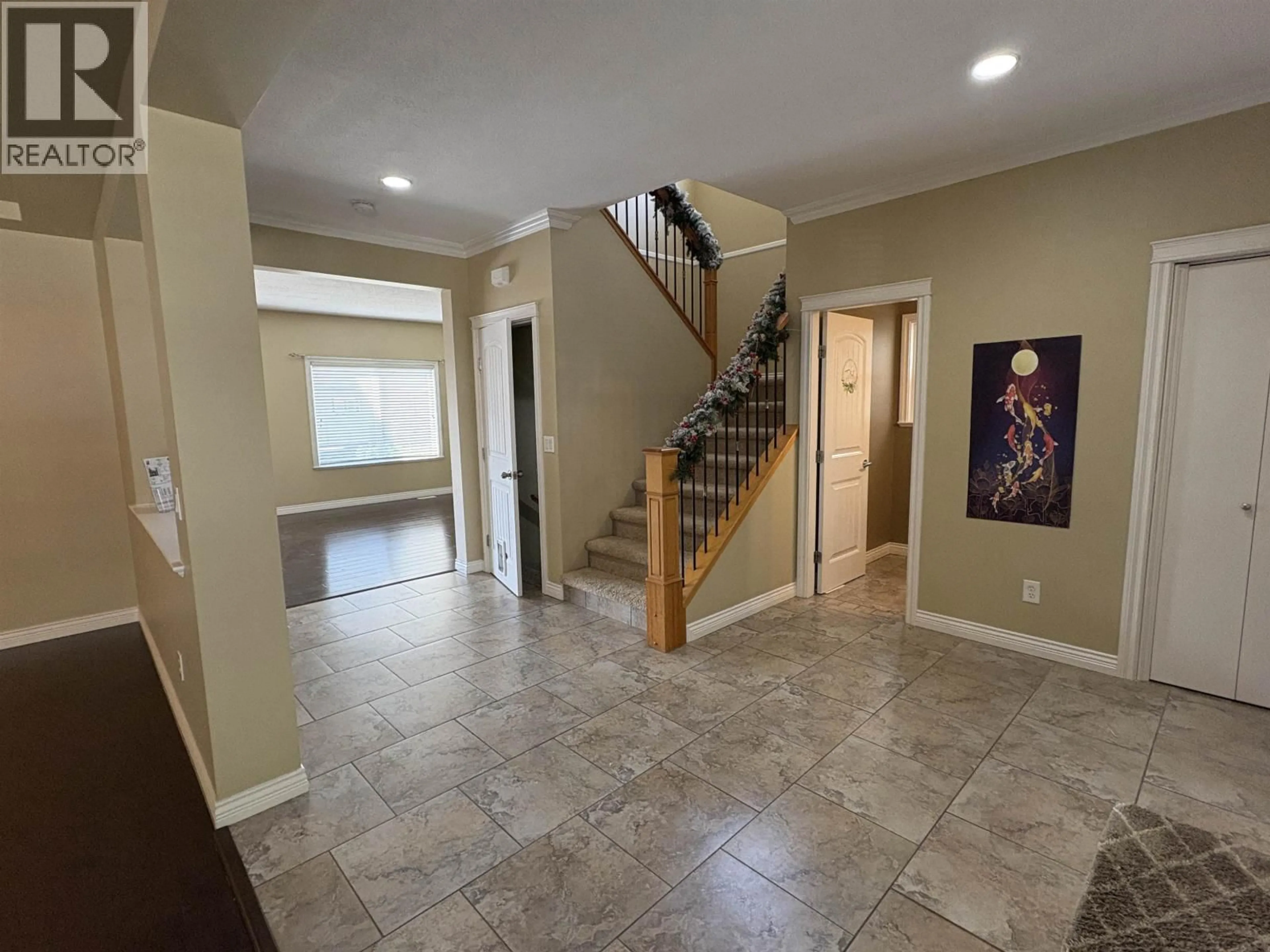 Indoor entryway for 23622 111A AVENUE, Maple Ridge British Columbia V2W2G1