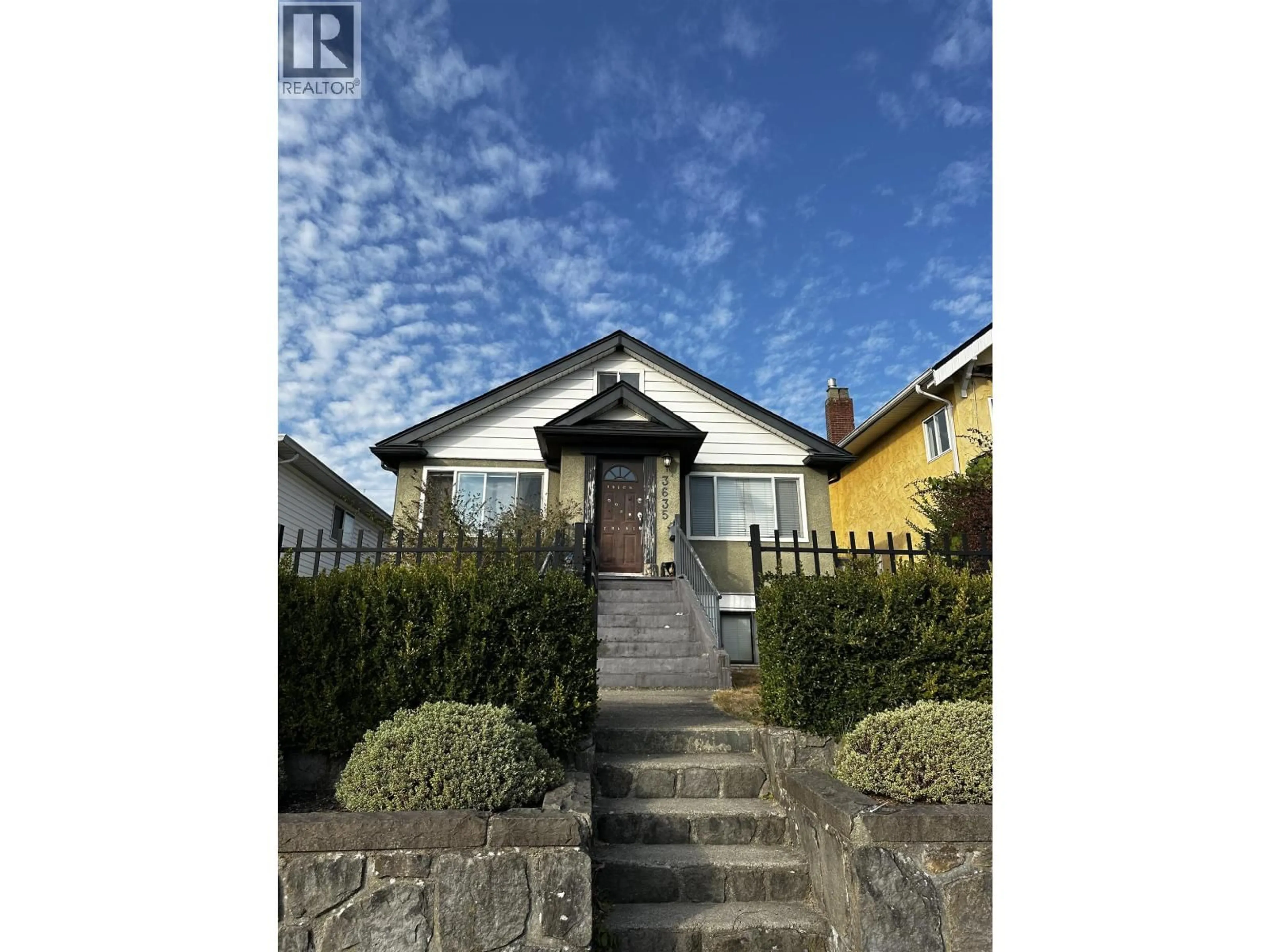Unknown for 3635 FRANKLIN STREET, Vancouver British Columbia V5K1Y7
