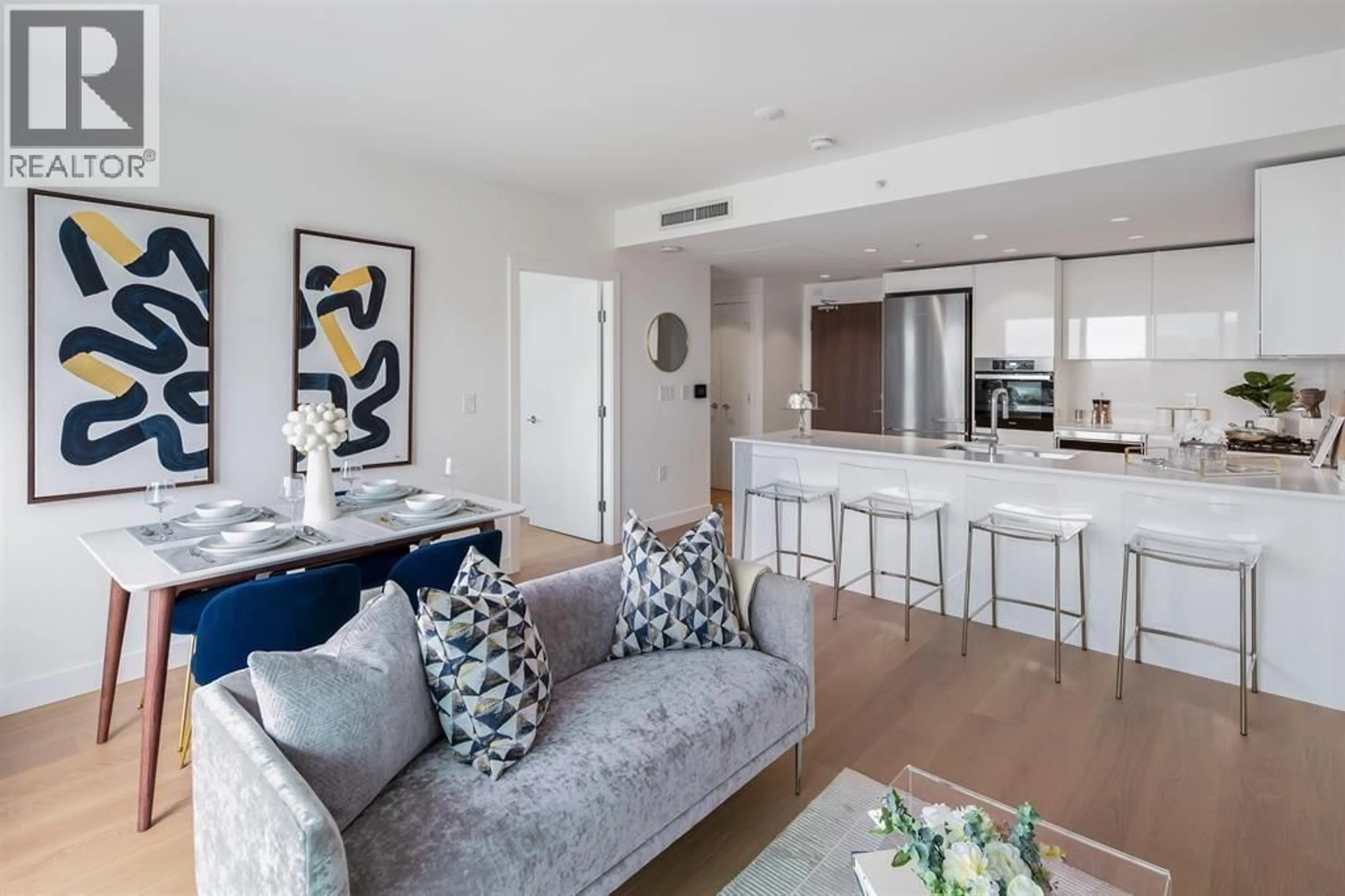 Living room with furniture, unknown for 605 - 5788 GILBERT ROAD, Richmond British Columbia V6X1B7