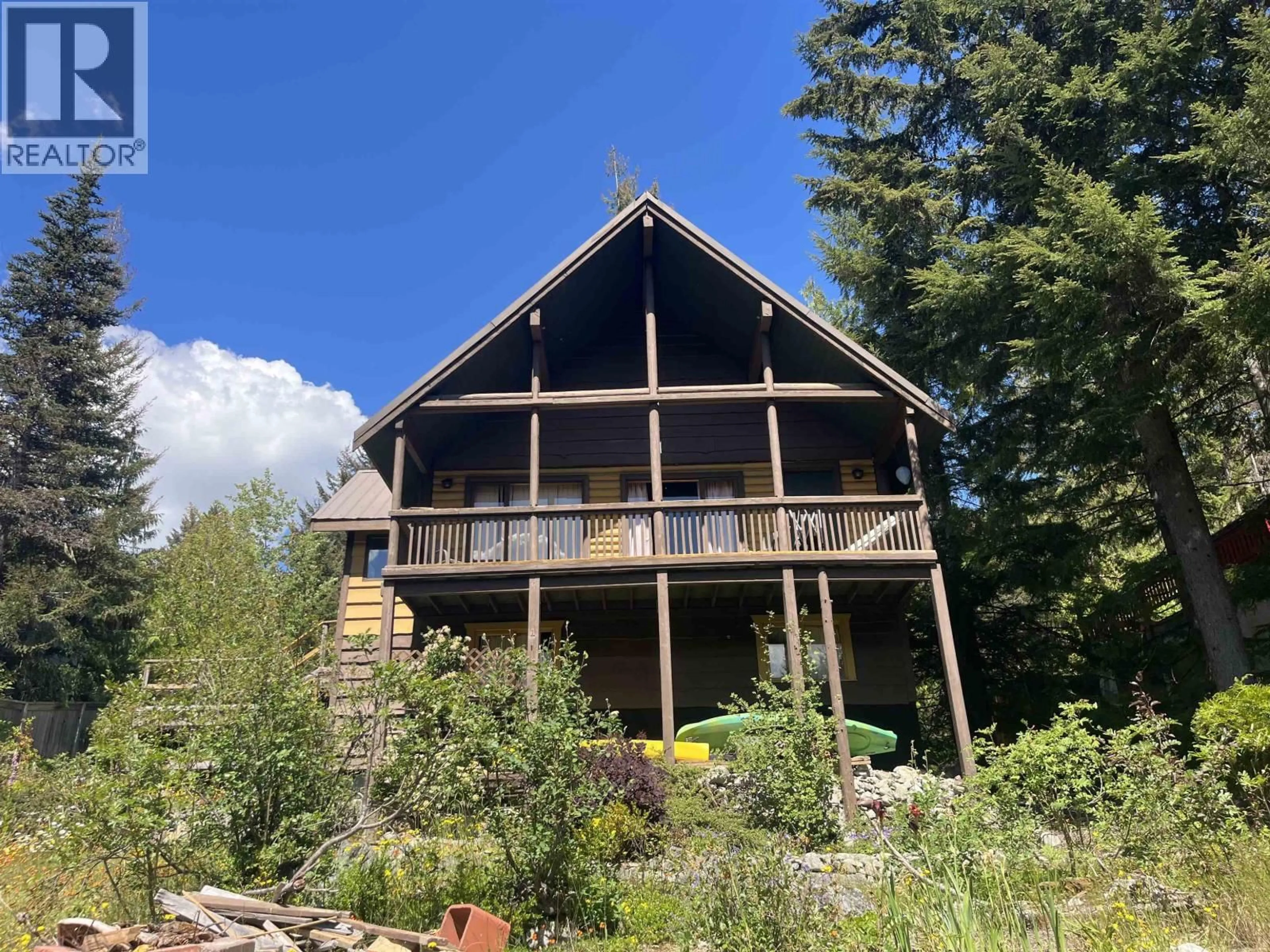 A pic from outside/outdoor area/front of a property/back of a property/a pic from drone, mountain view for 9291 EMERALD DRIVE, Whistler British Columbia V8E0G5