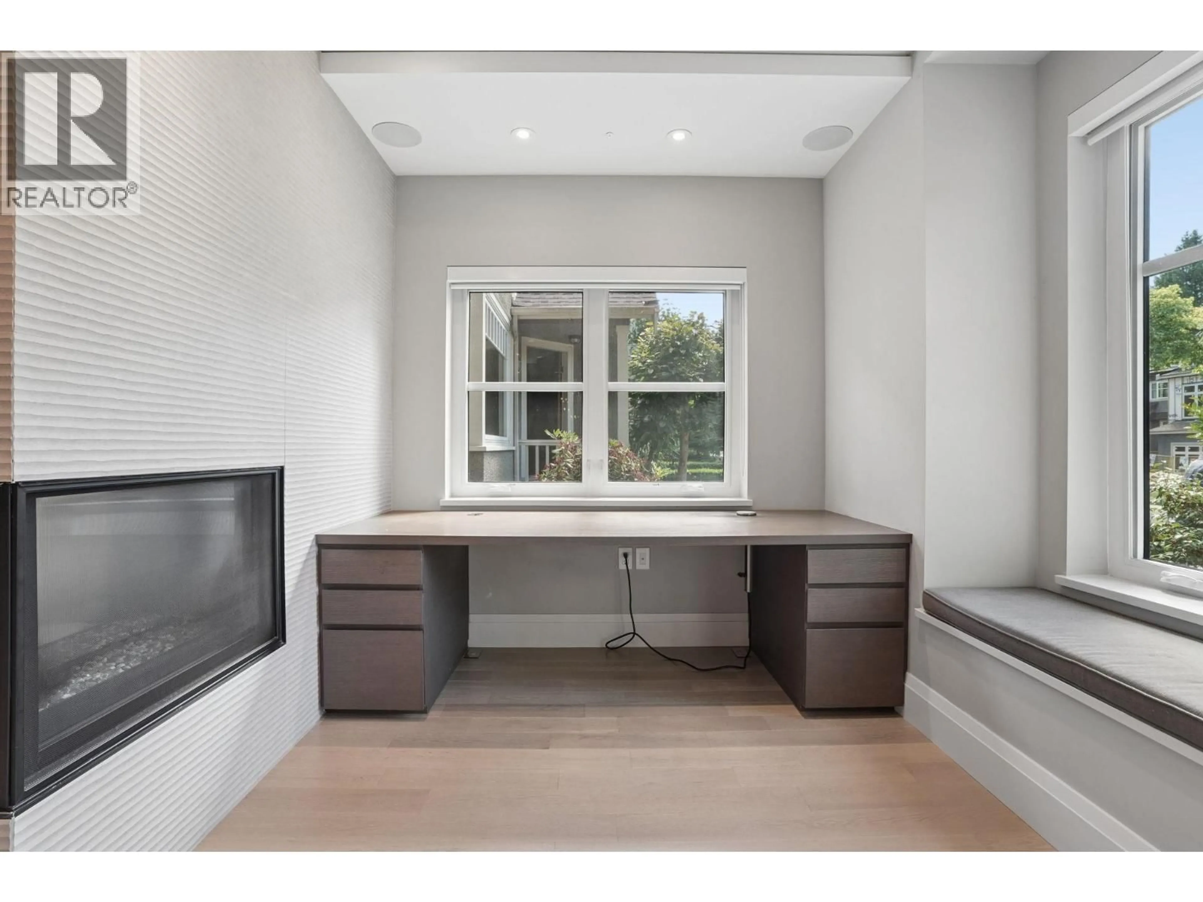 A pic of a room for 4481 15TH AVENUE, Vancouver British Columbia V6R3B1