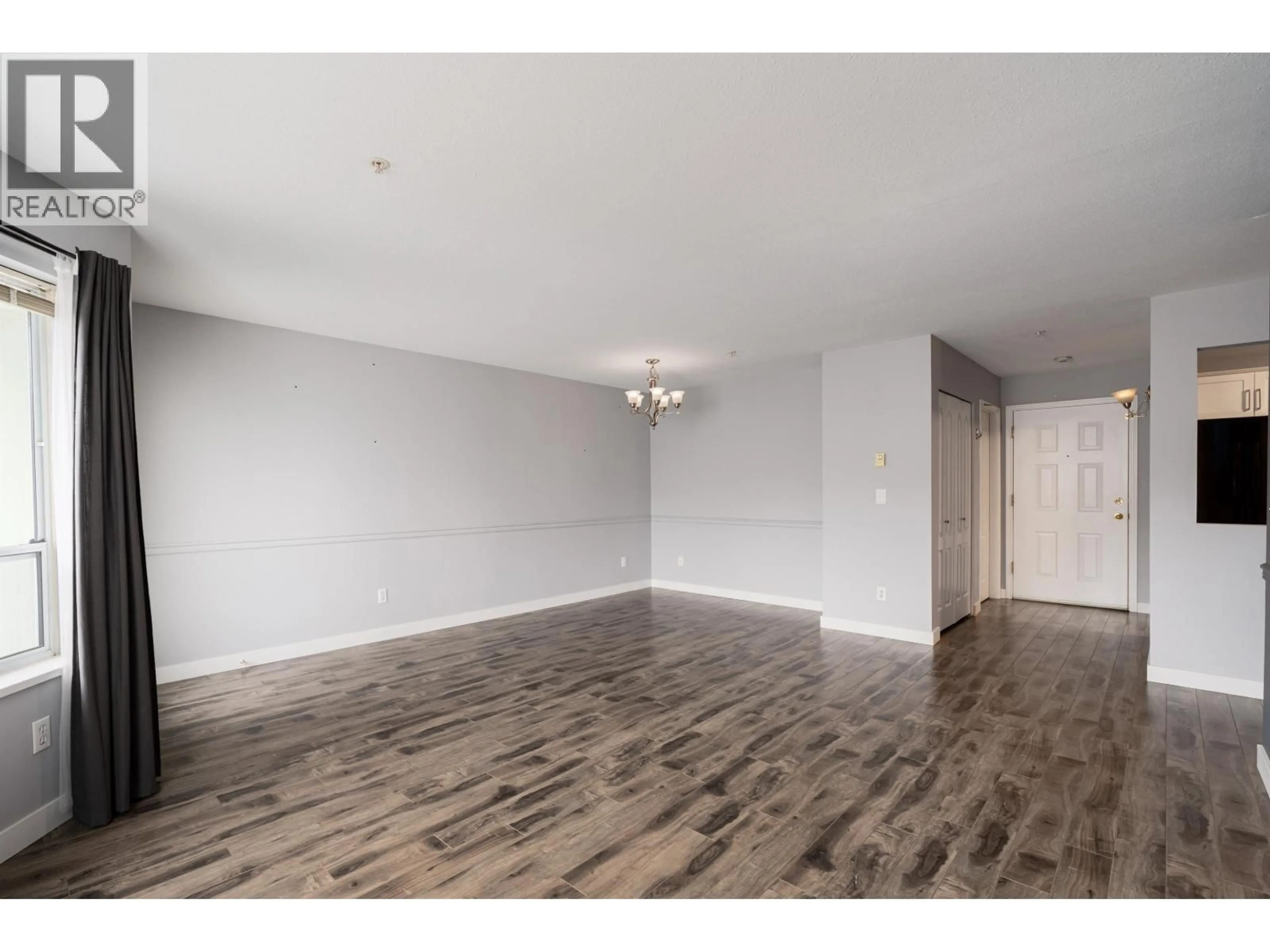A pic of a room for 317 - 19236 FORD ROAD, Pitt Meadows British Columbia V3Y2K1