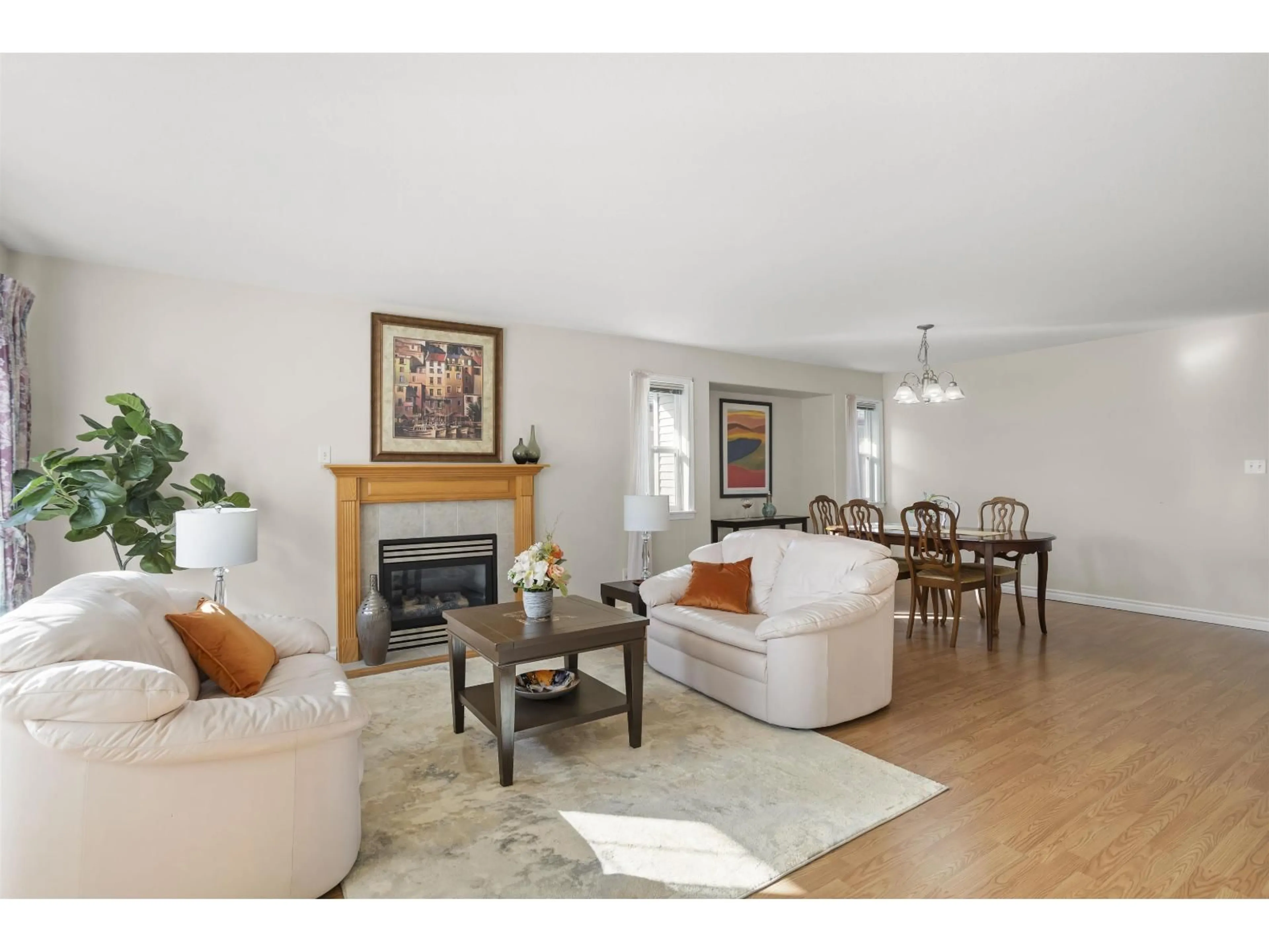 Living room with furniture, wood/laminate floor for 43 - 7330 ELM ROAD, Agassiz British Columbia V0M1A0