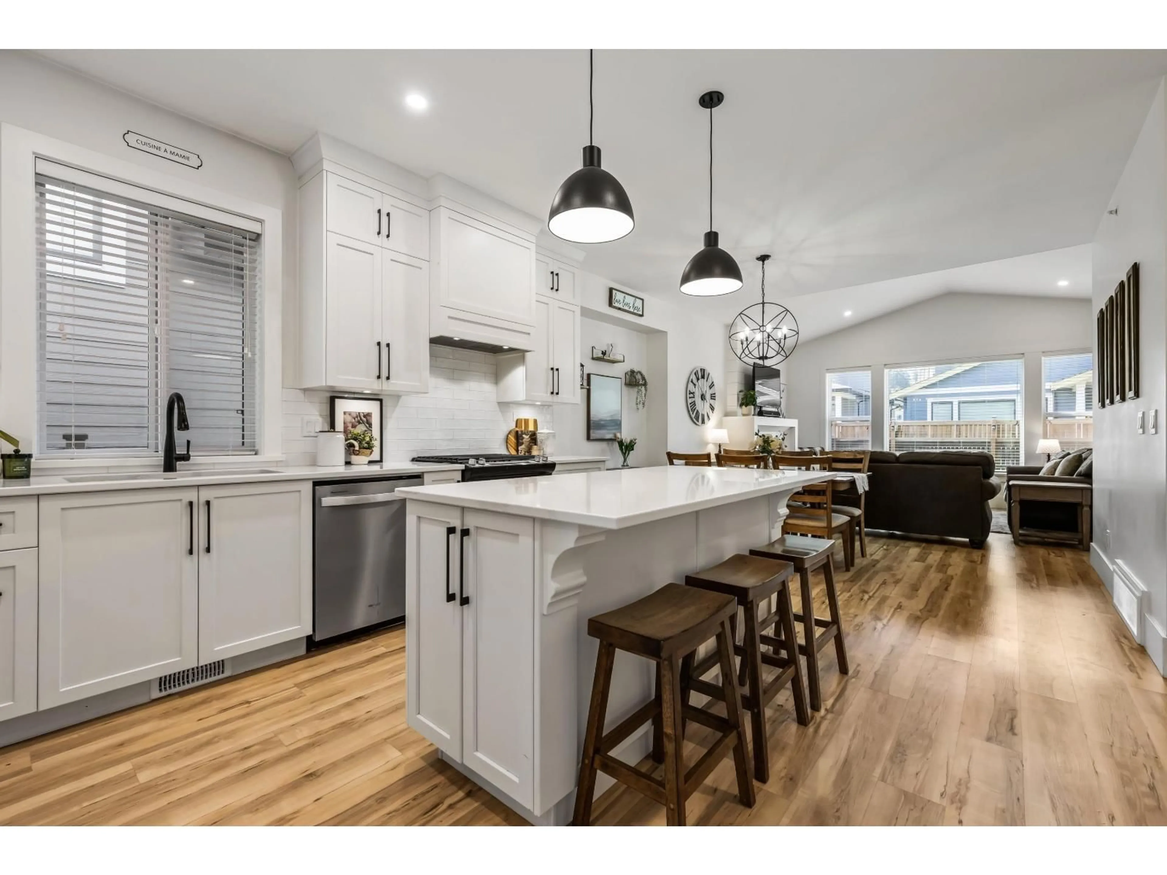 Open concept kitchen, unknown for 36 - 46211 PROMONTORY ROAD, Chilliwack British Columbia V2R6E4
