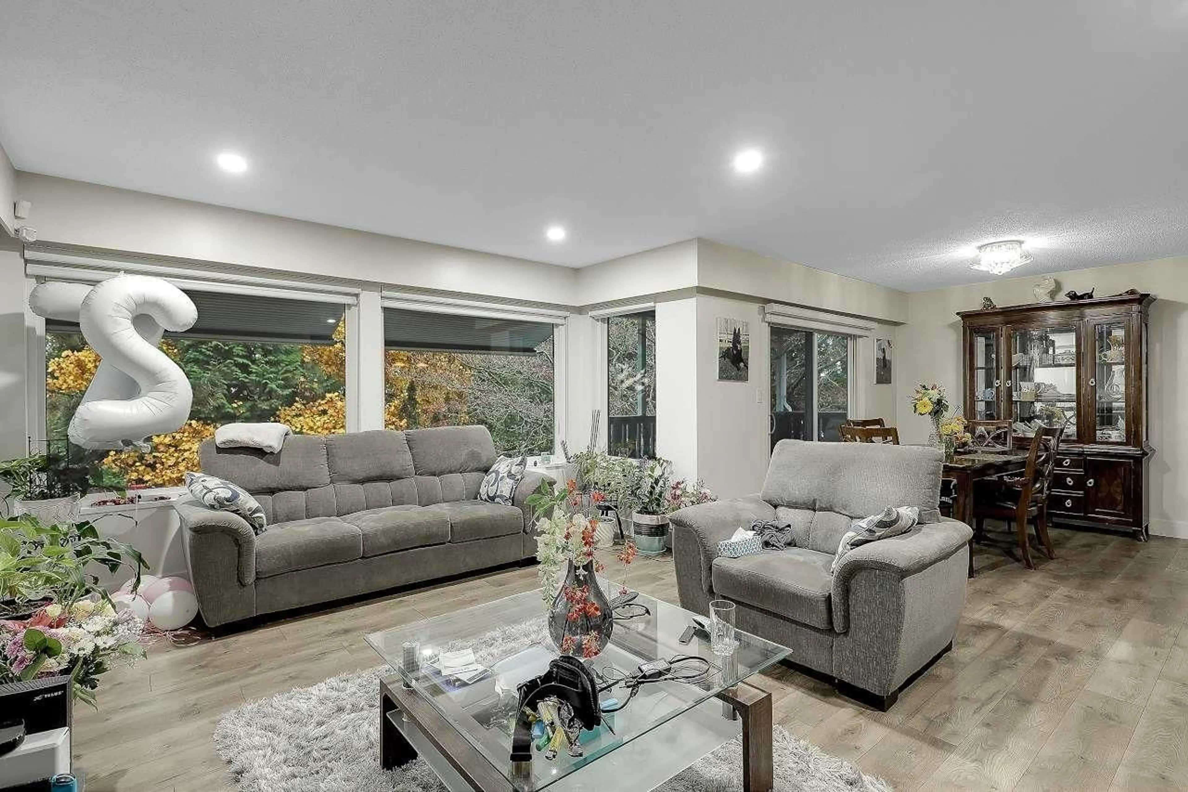 Living room with furniture, unknown for 7985 MODESTO DRIVE, Delta British Columbia V4C4A9