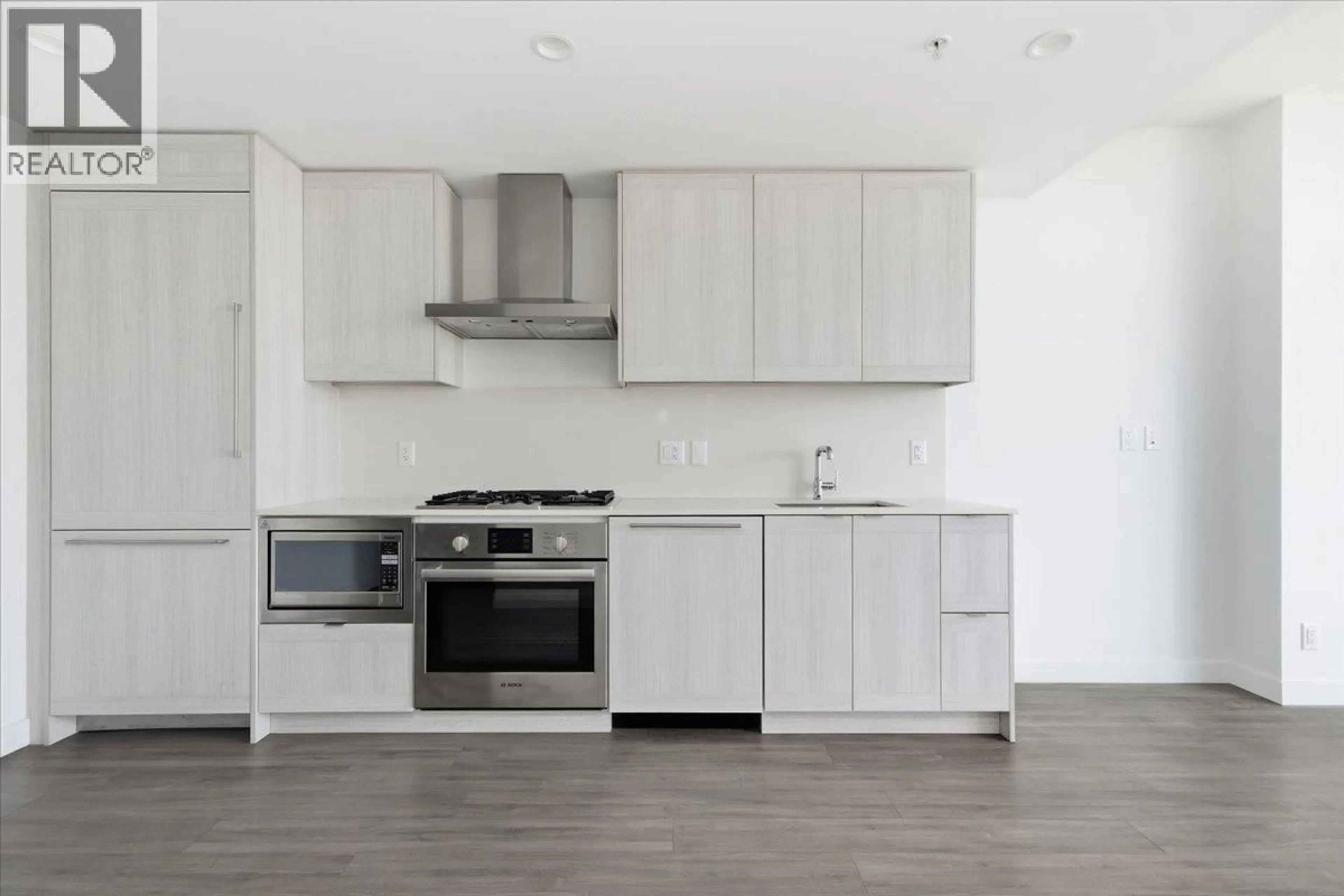 Standard kitchen, wood/laminate floor for 602 - 2351 BETA AVENUE, Burnaby British Columbia V5C0M2