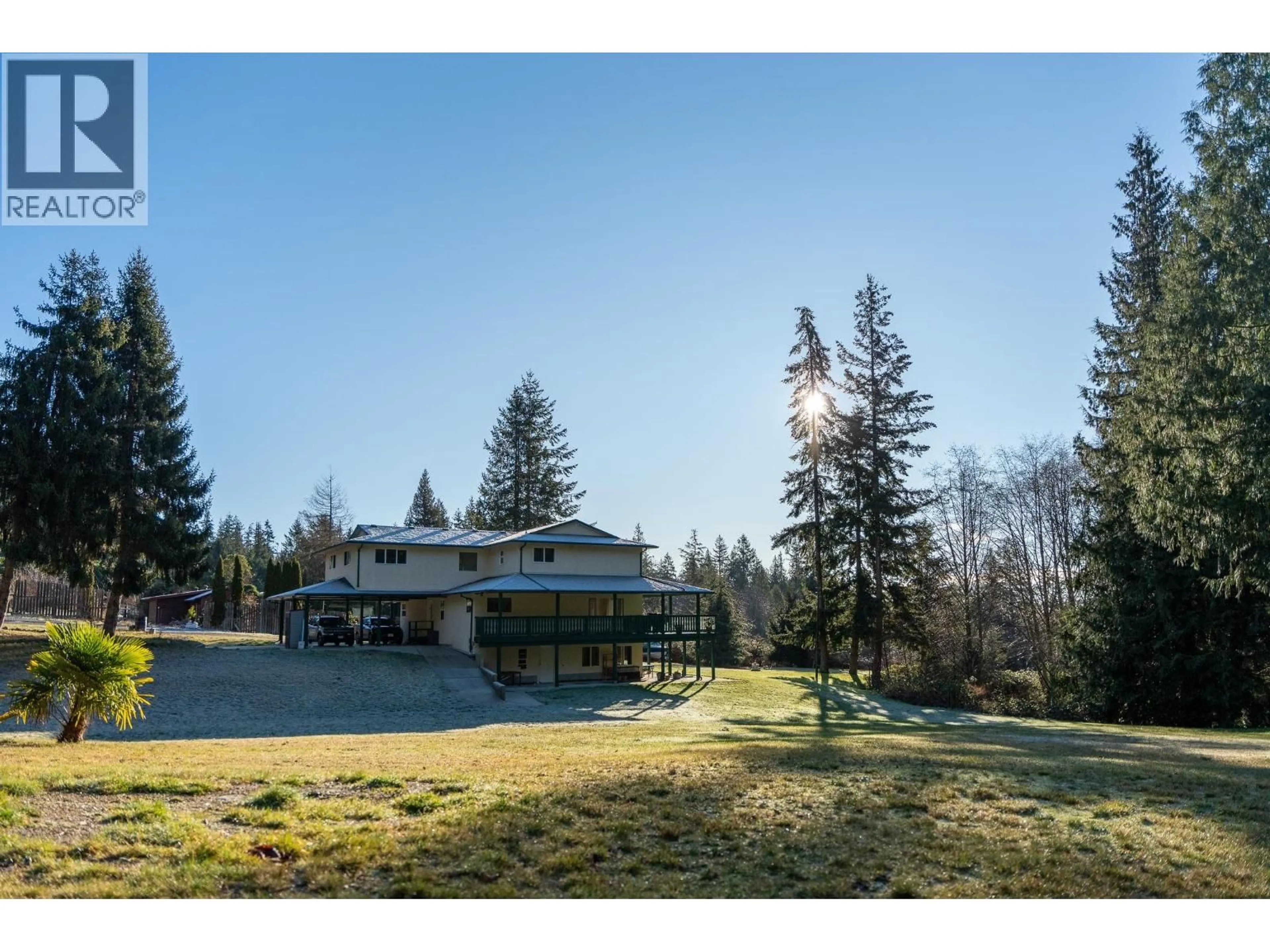 A pic from outside/outdoor area/front of a property/back of a property/a pic from drone, mountain view for 2562 MILES ROAD, Roberts Creek British Columbia V0N2W4