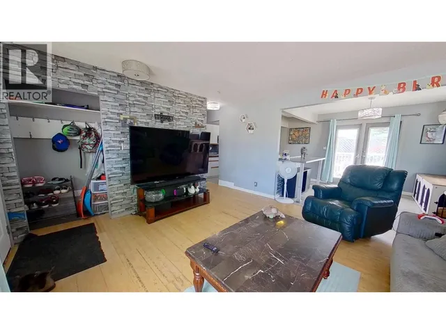 10116 110 AVENUE, Fort St. John 5