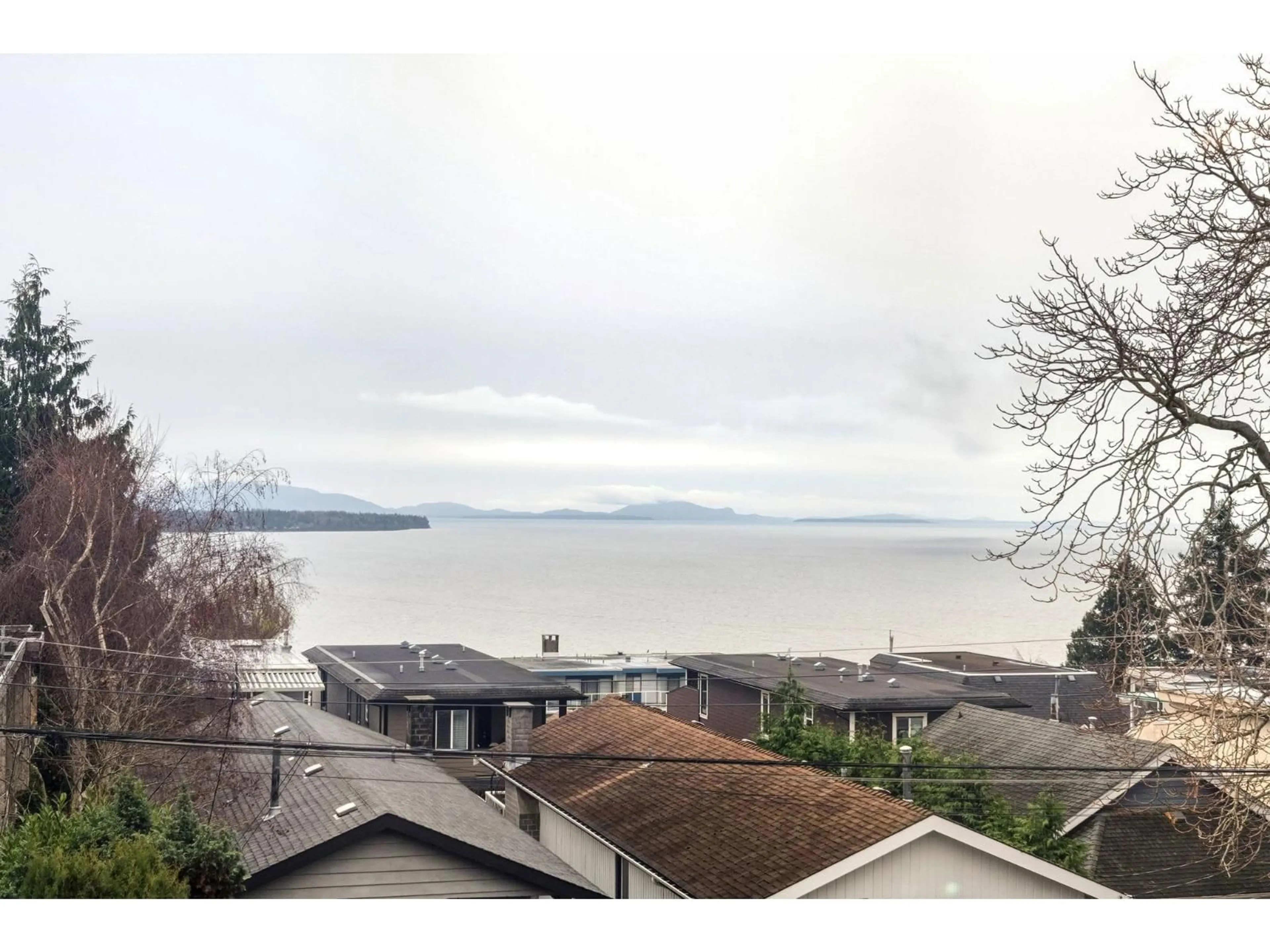 Unknown for 204 - 15176 BUENA VISTA AVENUE, White Rock British Columbia V4B1Y3