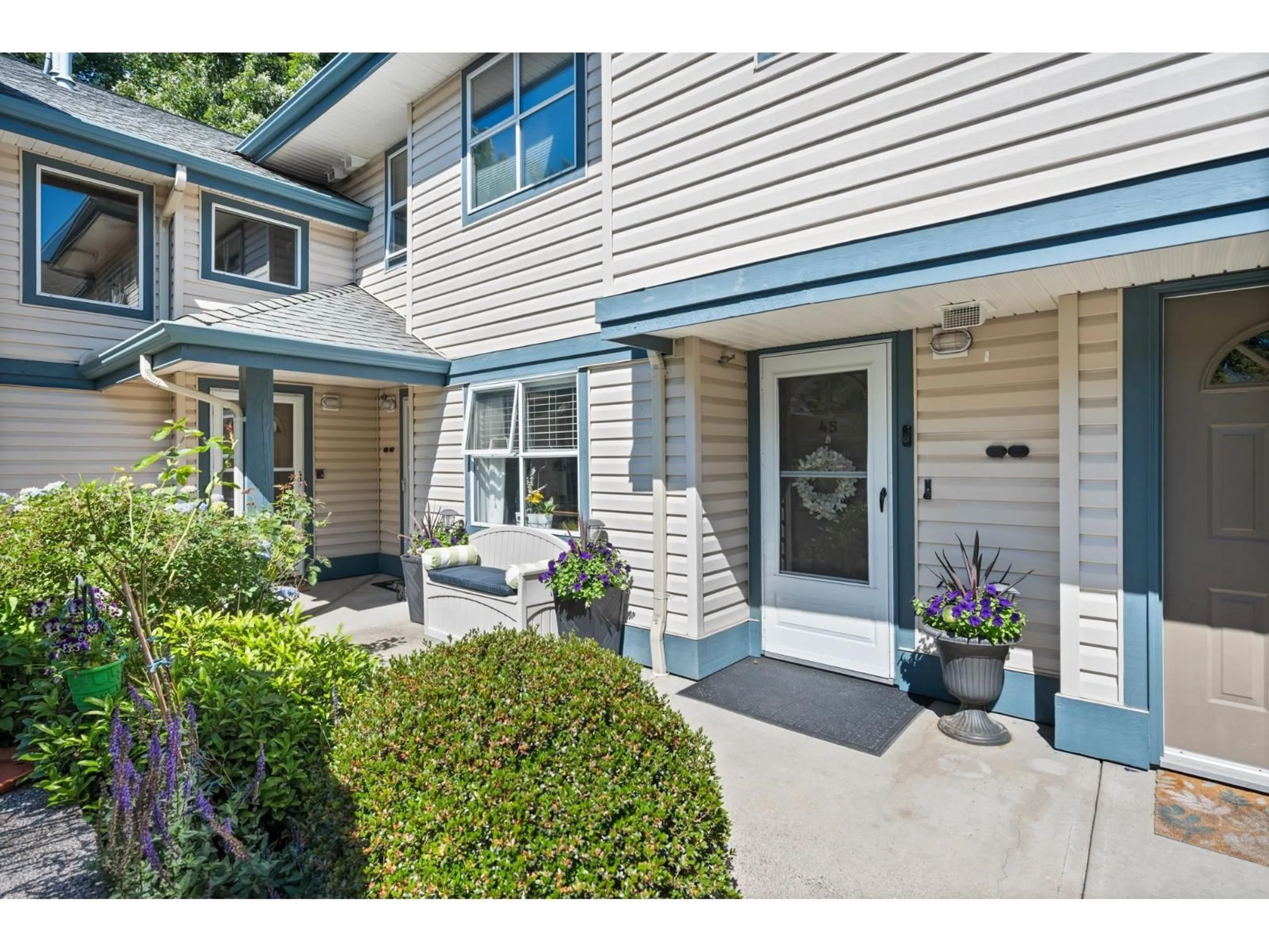 Unknown for 45 - 5670 208 STREET, Langley British Columbia V3A8G4