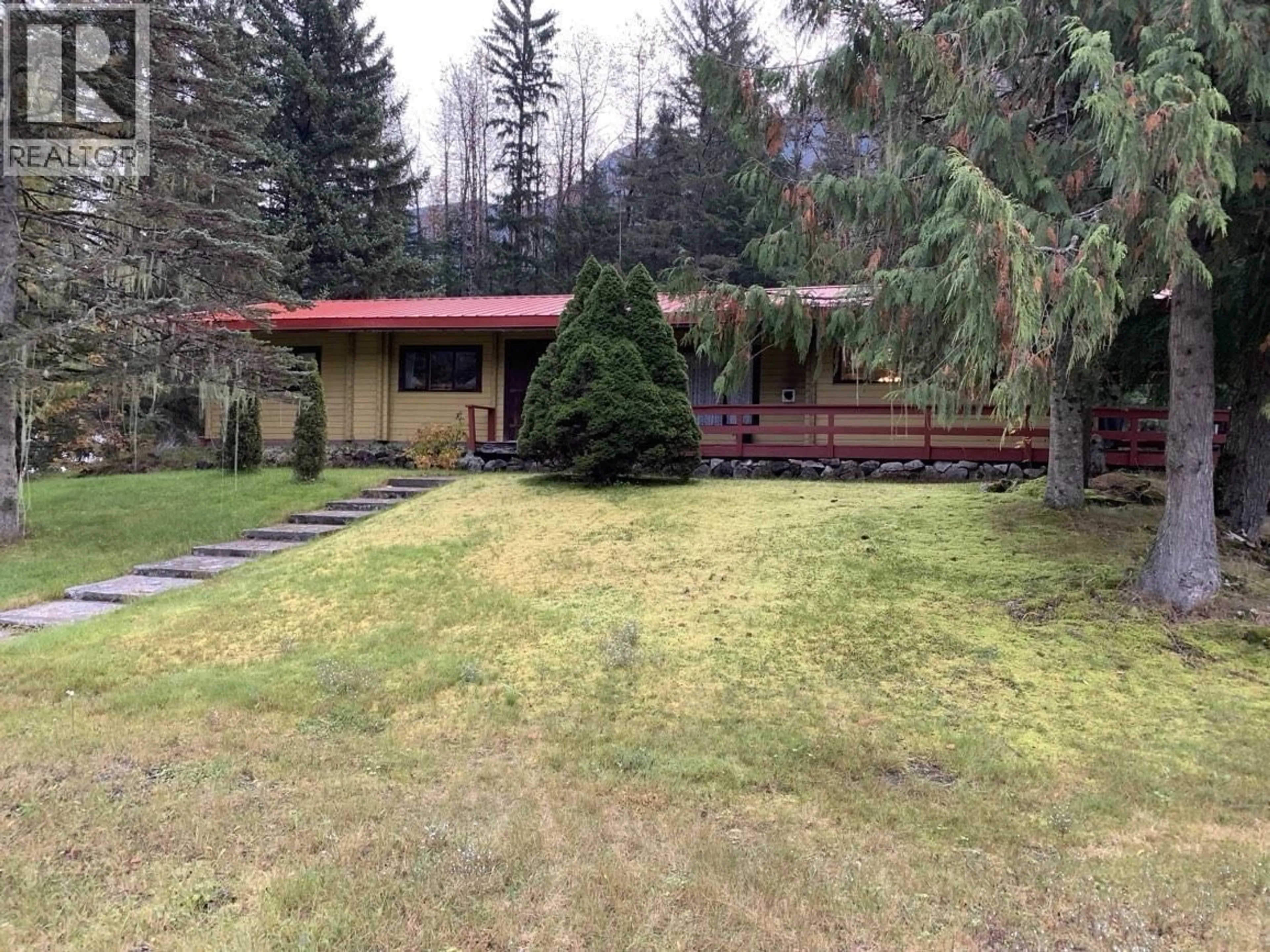 A pic from outside/outdoor area/front of a property/back of a property/a pic from drone, forest/trees view for 1014 RAILWAY STREET, Stewart British Columbia V0T1W0