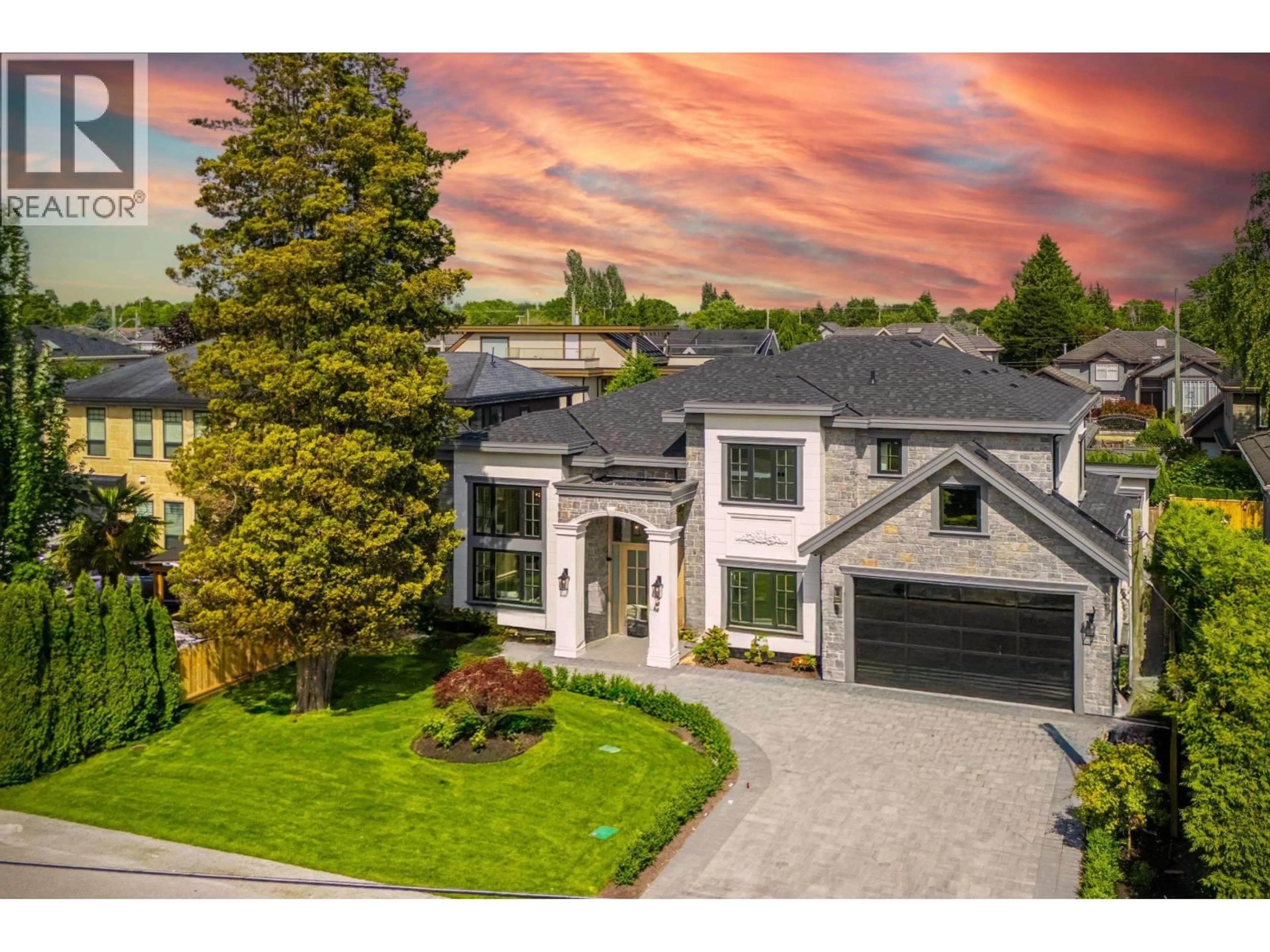 A pic from outside/outdoor area/front of a property/back of a property/a pic from drone, street for 9531 KIRKMOND CRESCENT, Richmond British Columbia V7E1M7