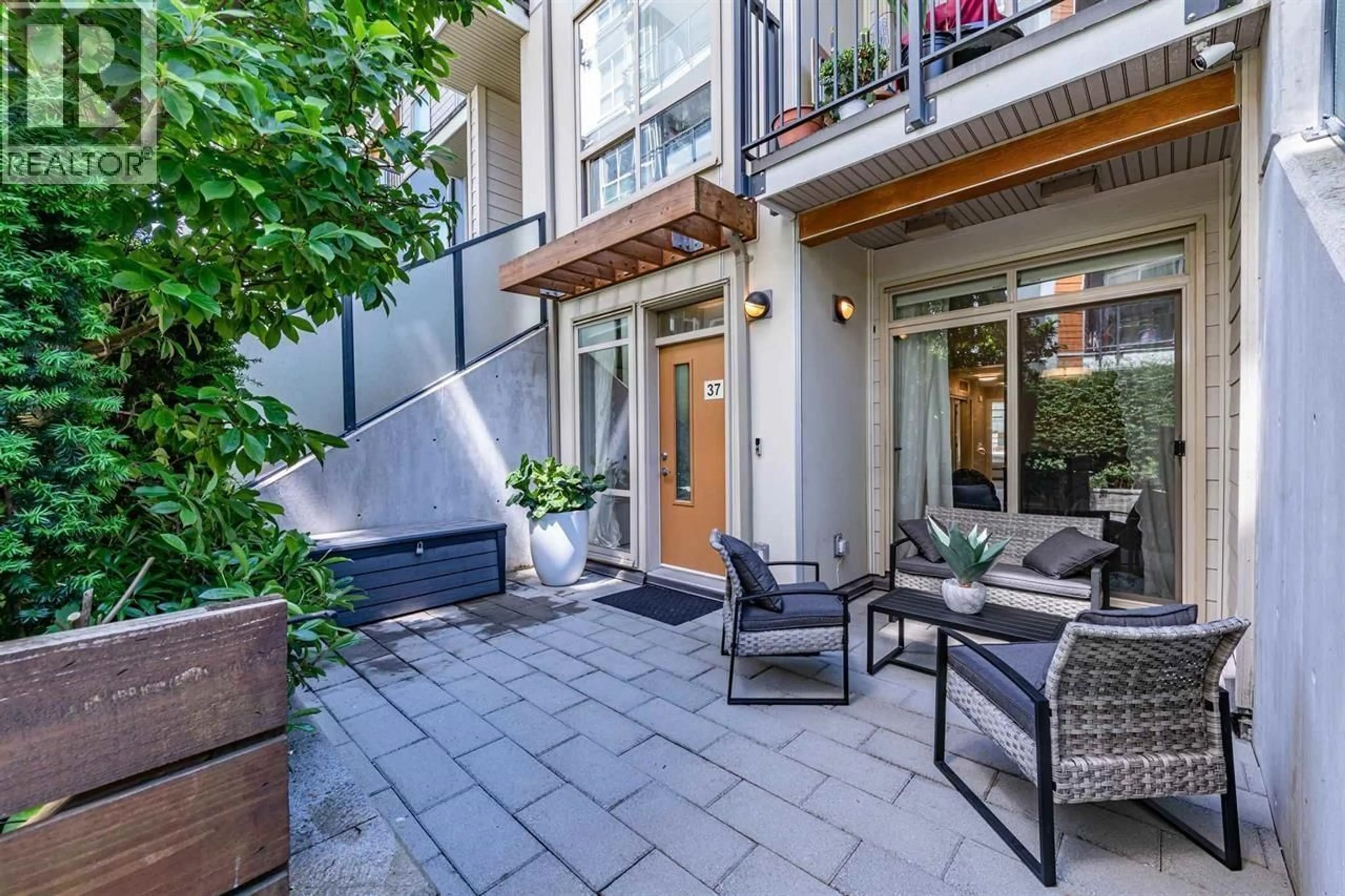 Patio, street for 37 - 10133 RIVER DRIVE, Richmond British Columbia V6X0K8