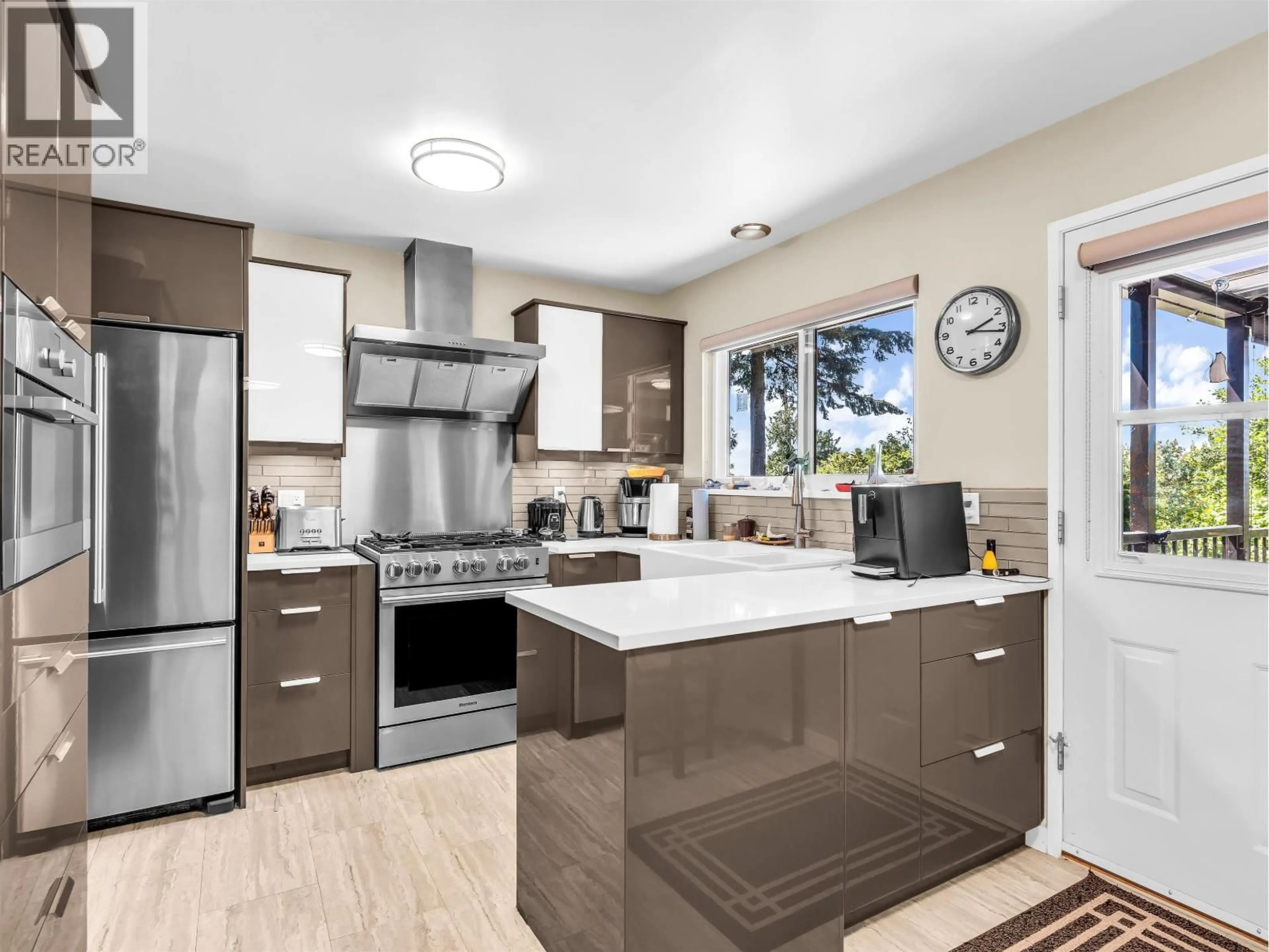 Open concept kitchen, unknown for 5261 UPLAND DRIVE, Delta British Columbia V4M2G3