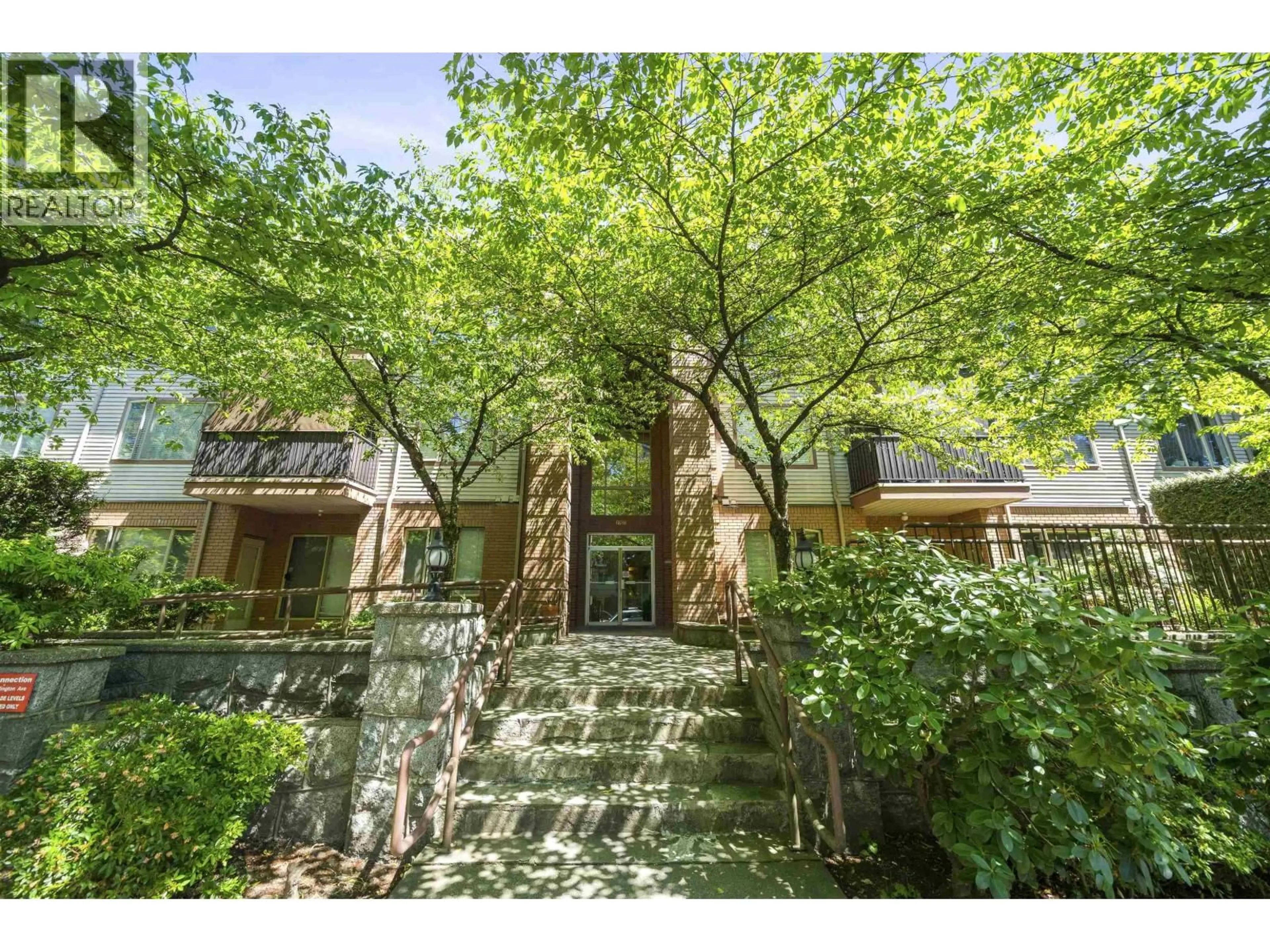 Unknown for 105 - 6688 BURLINGTON AVENUE, Burnaby British Columbia V5H3M9