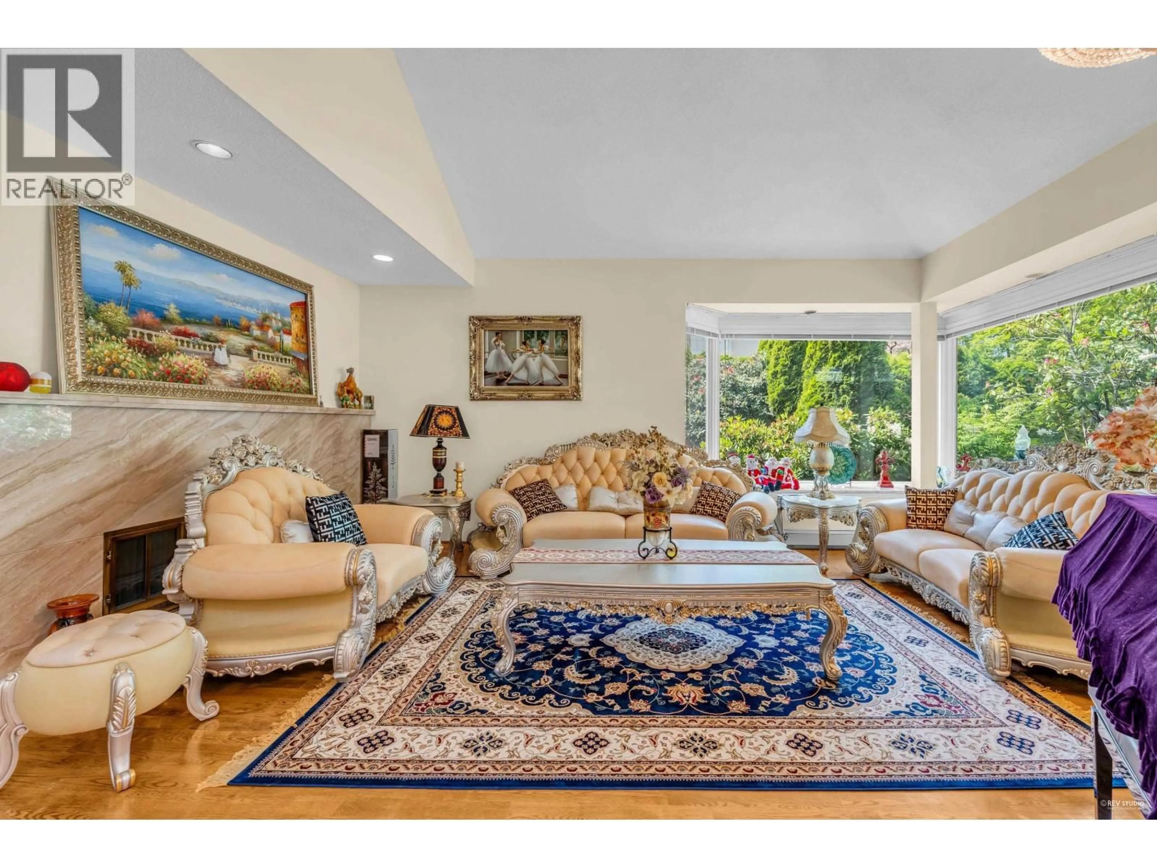 Living room with furniture, unknown for 1338 54TH AVENUE, Vancouver British Columbia V6P1N6