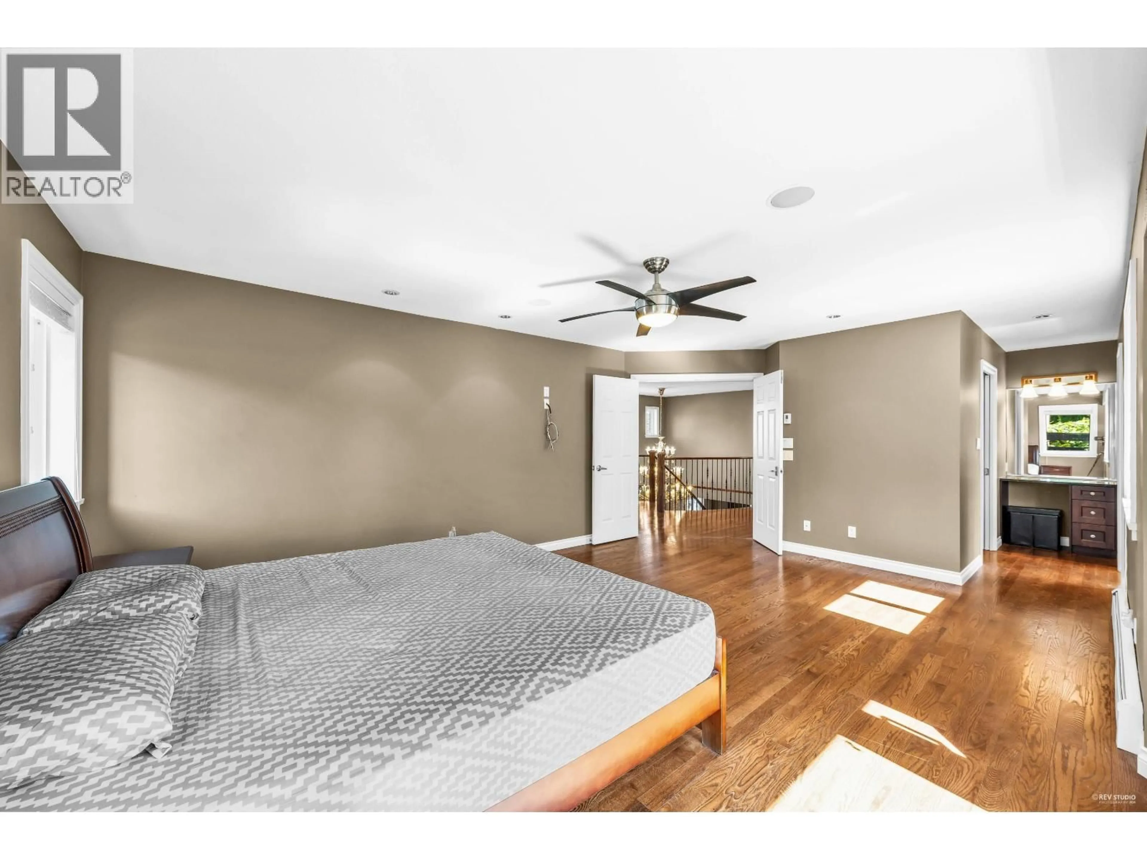 A pic of a room for 6550 ALBERY PLACE, Burnaby British Columbia V5E4G2