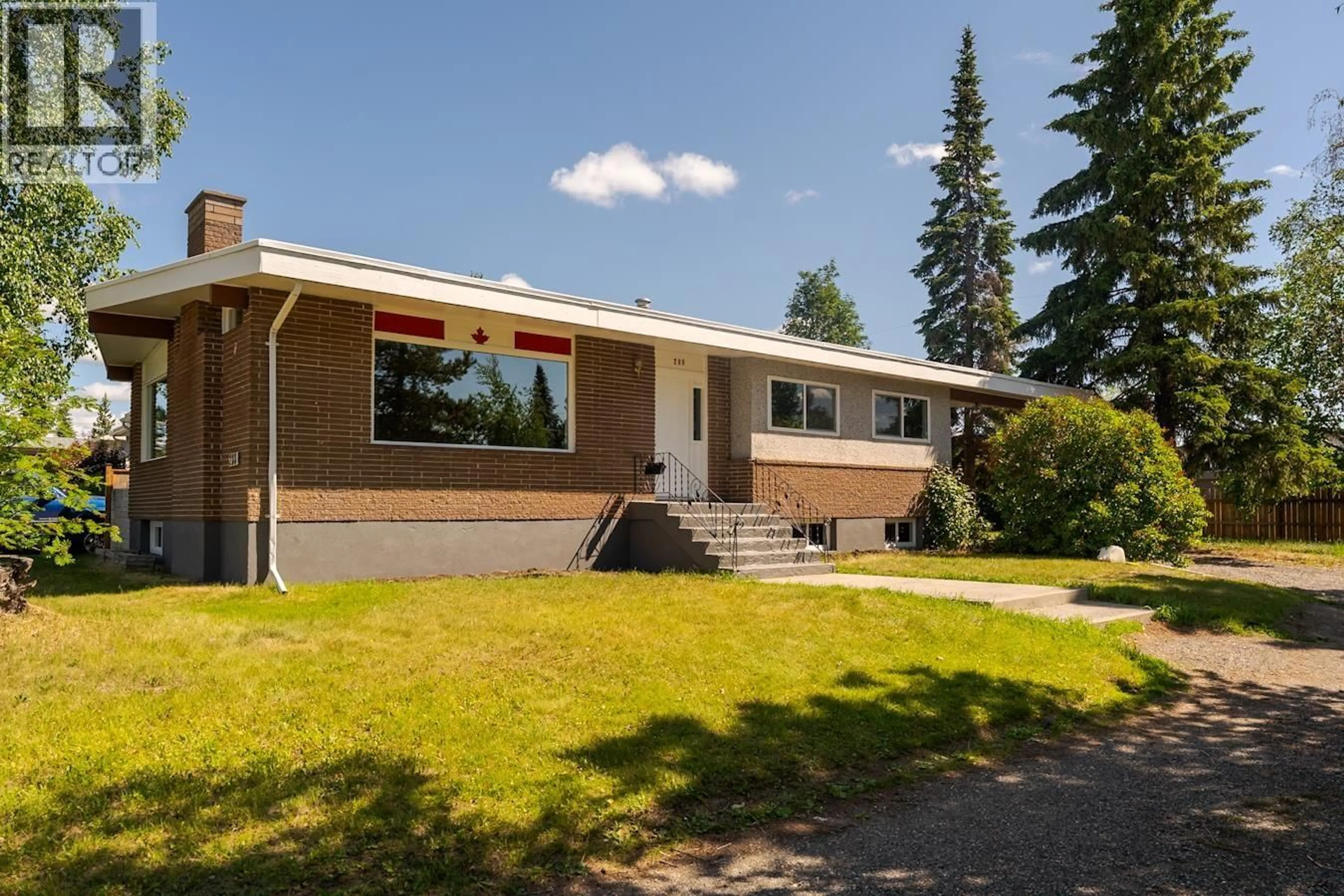Home with vinyl exterior material, street for 288 NICHOLSON STREET, Prince George British Columbia V2M3L9