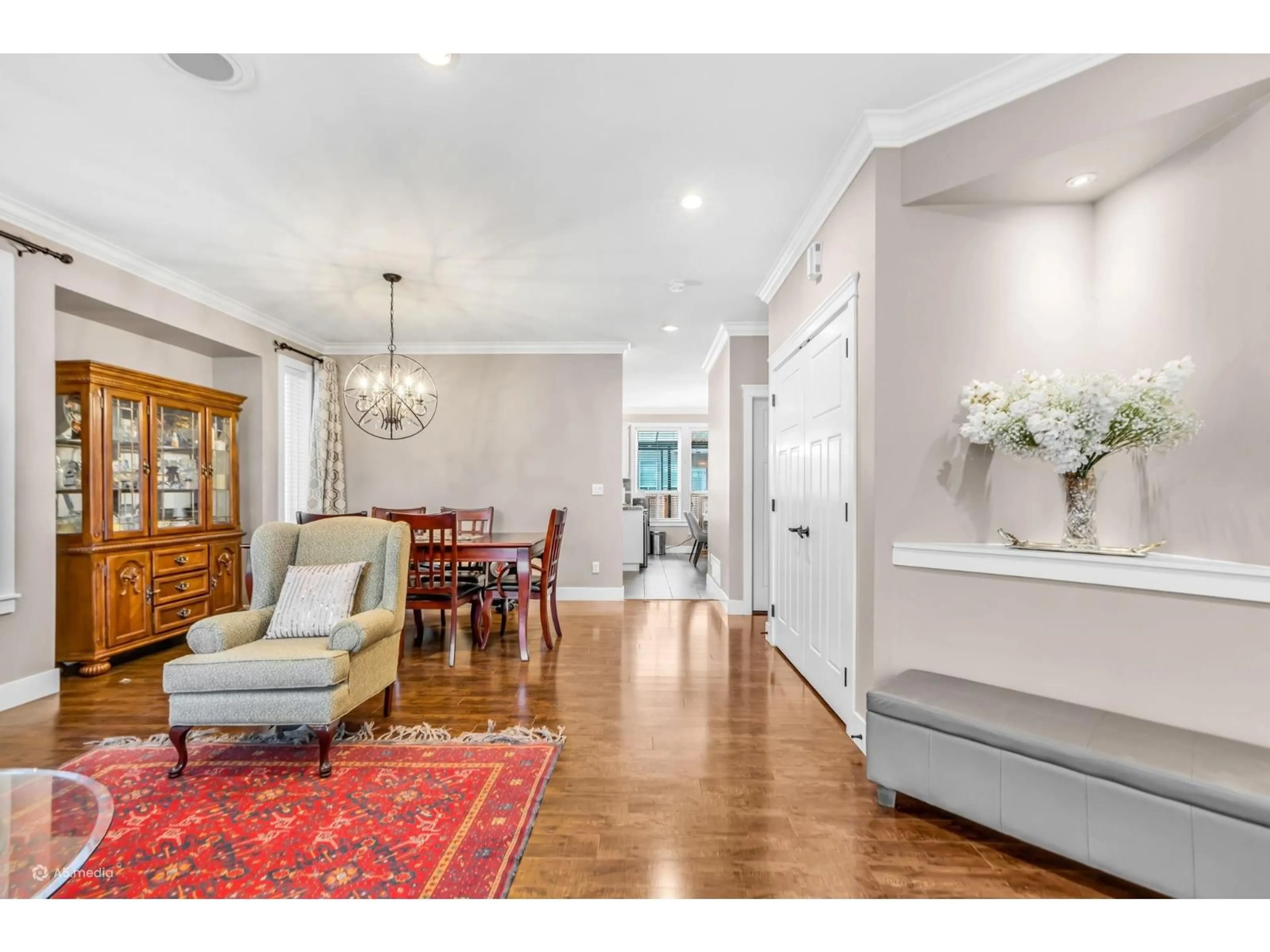 Indoor entryway for 6082 145A STREET, Surrey British Columbia V3S4R6