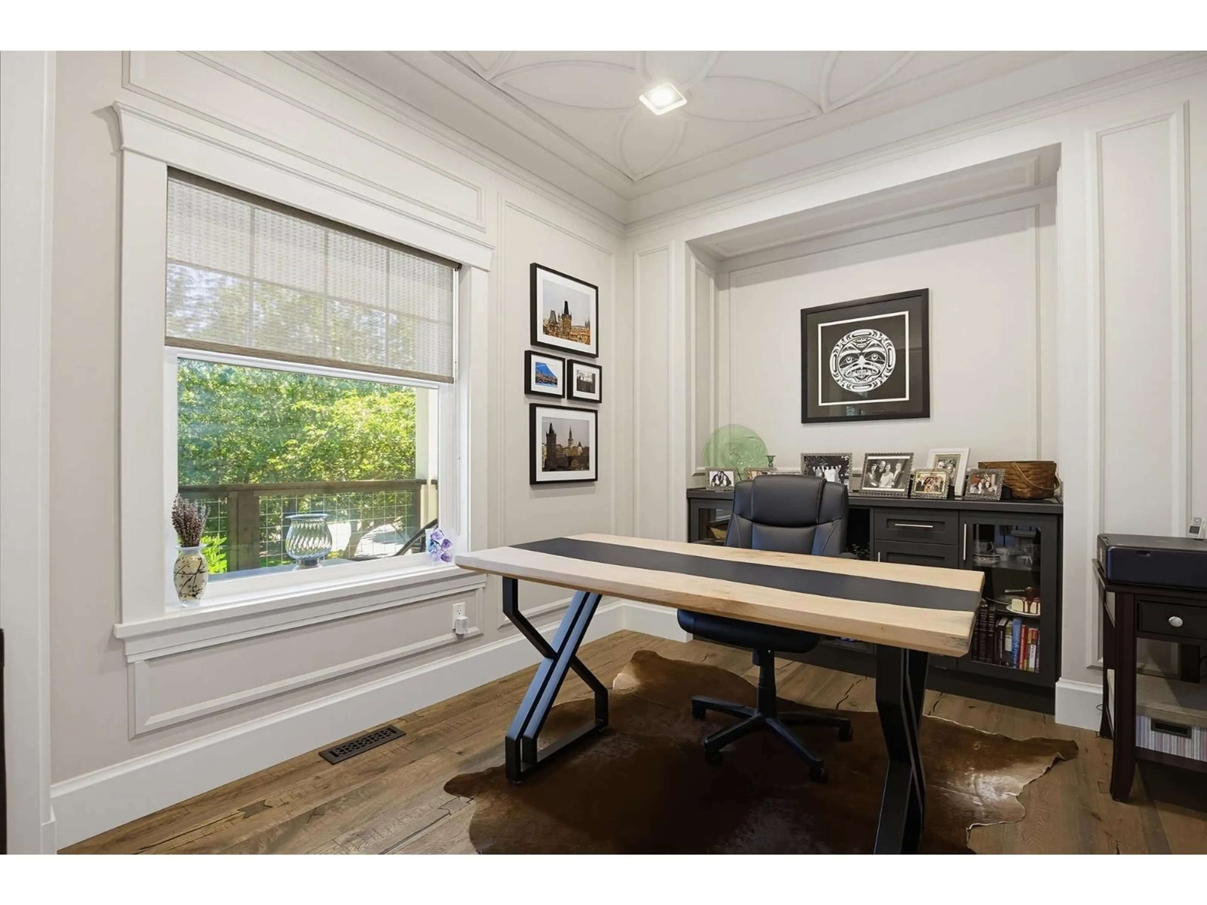 A pic of a room for 31991 BENCH AVENUE, Mission British Columbia V4S1E6