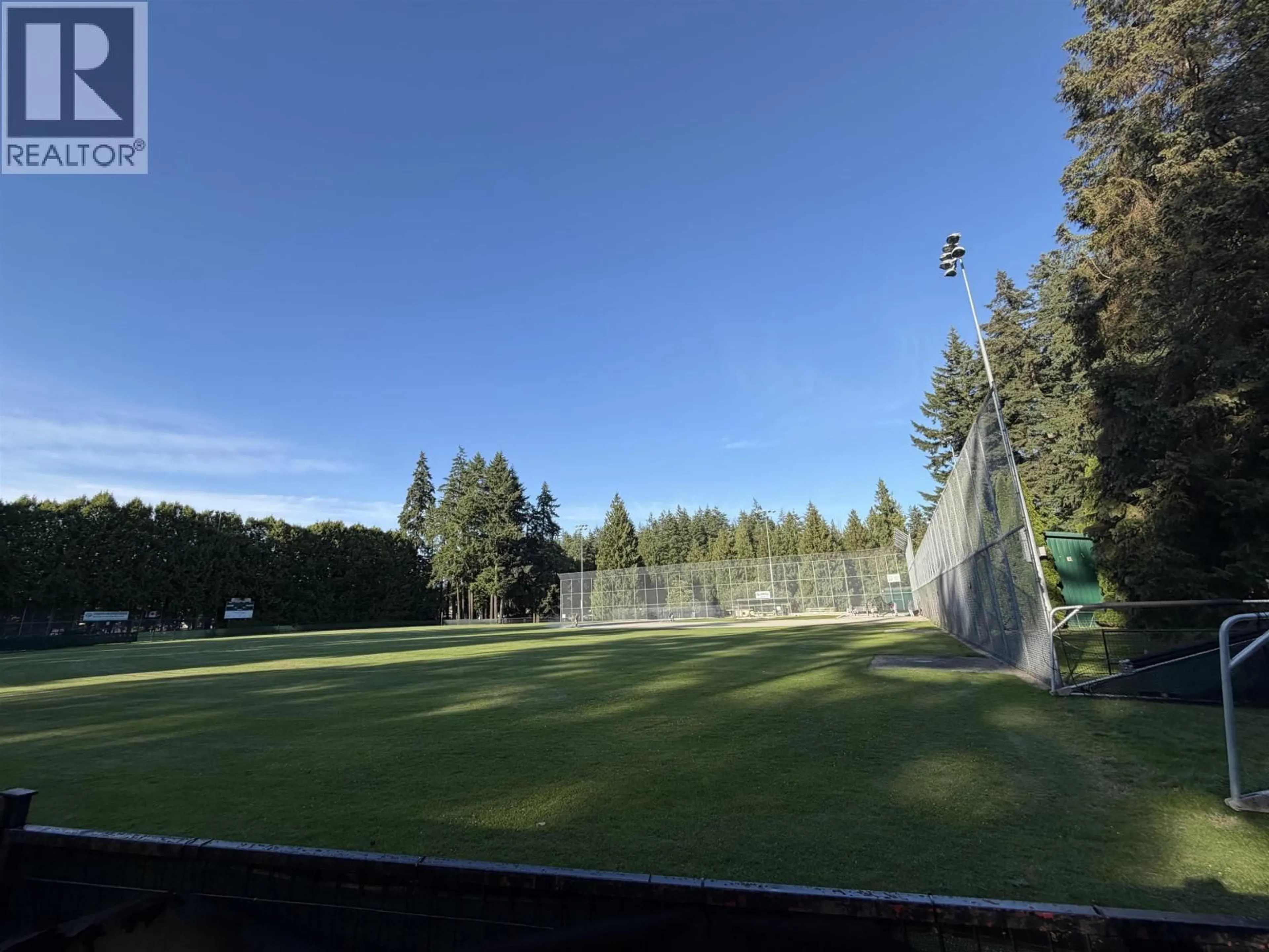 Blurry image for 112 - 1000 KING ALBERT AVENUE, Coquitlam British Columbia V3J7A3