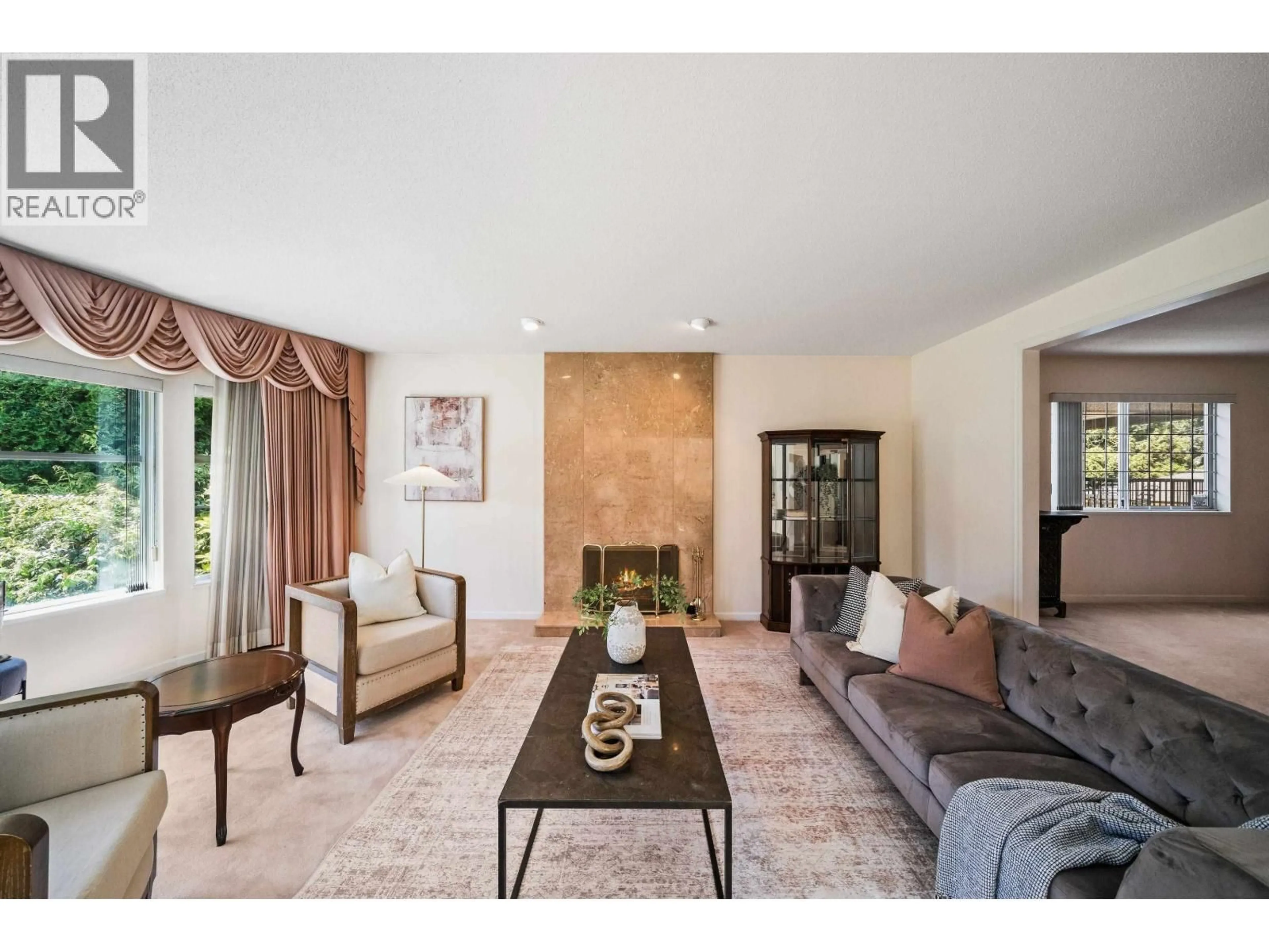 Living room with furniture, unknown for 455 26TH AVENUE, Vancouver British Columbia V5Y2K1